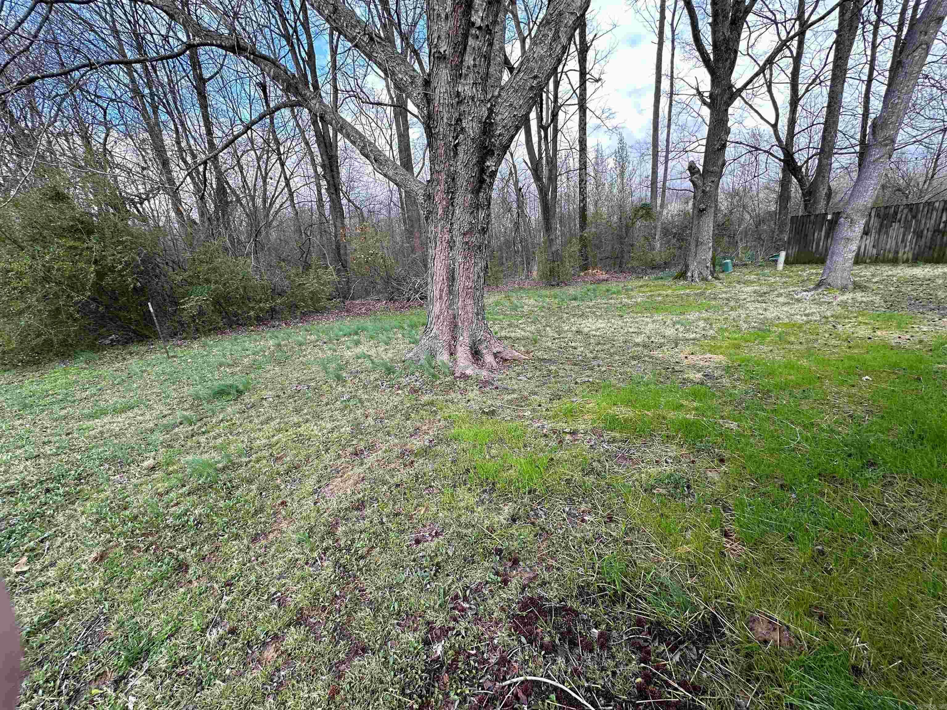 FIELDS FARM - Residential