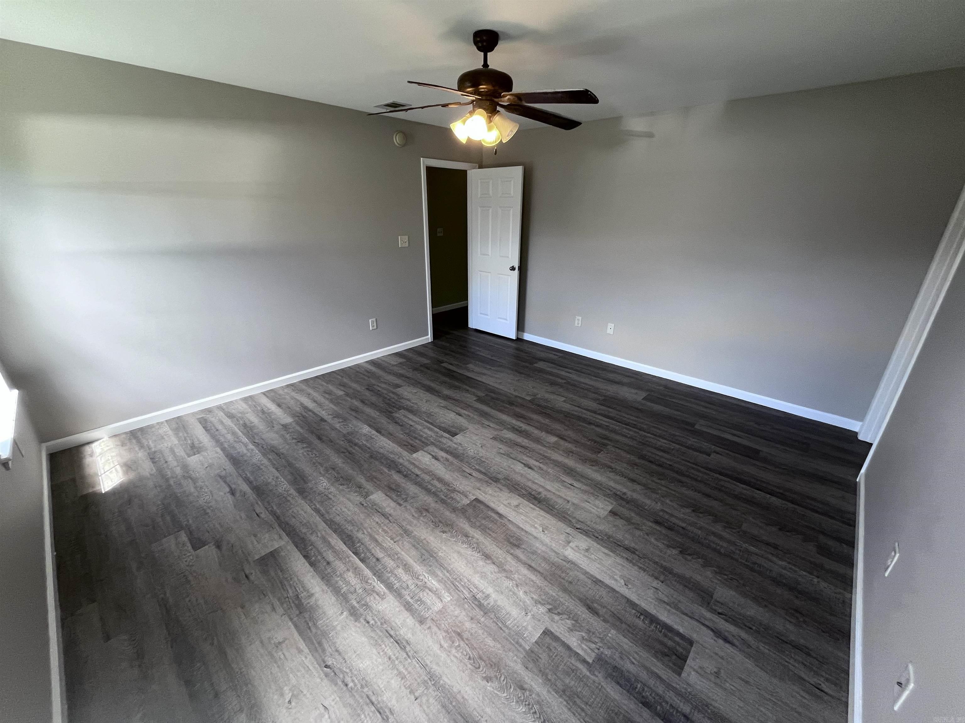 Robinwood - Residential Lease