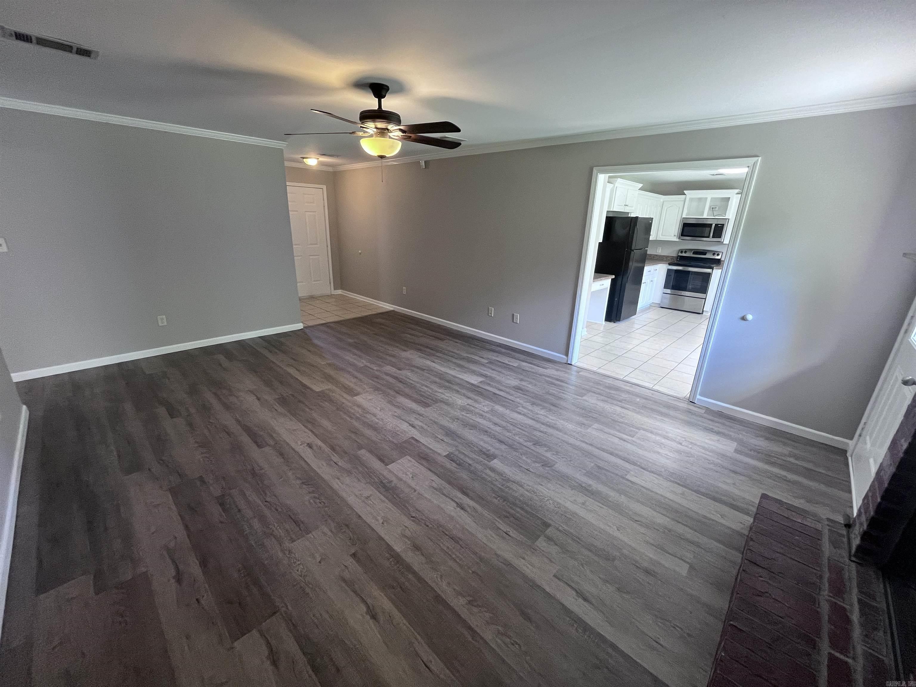 Robinwood - Residential Lease