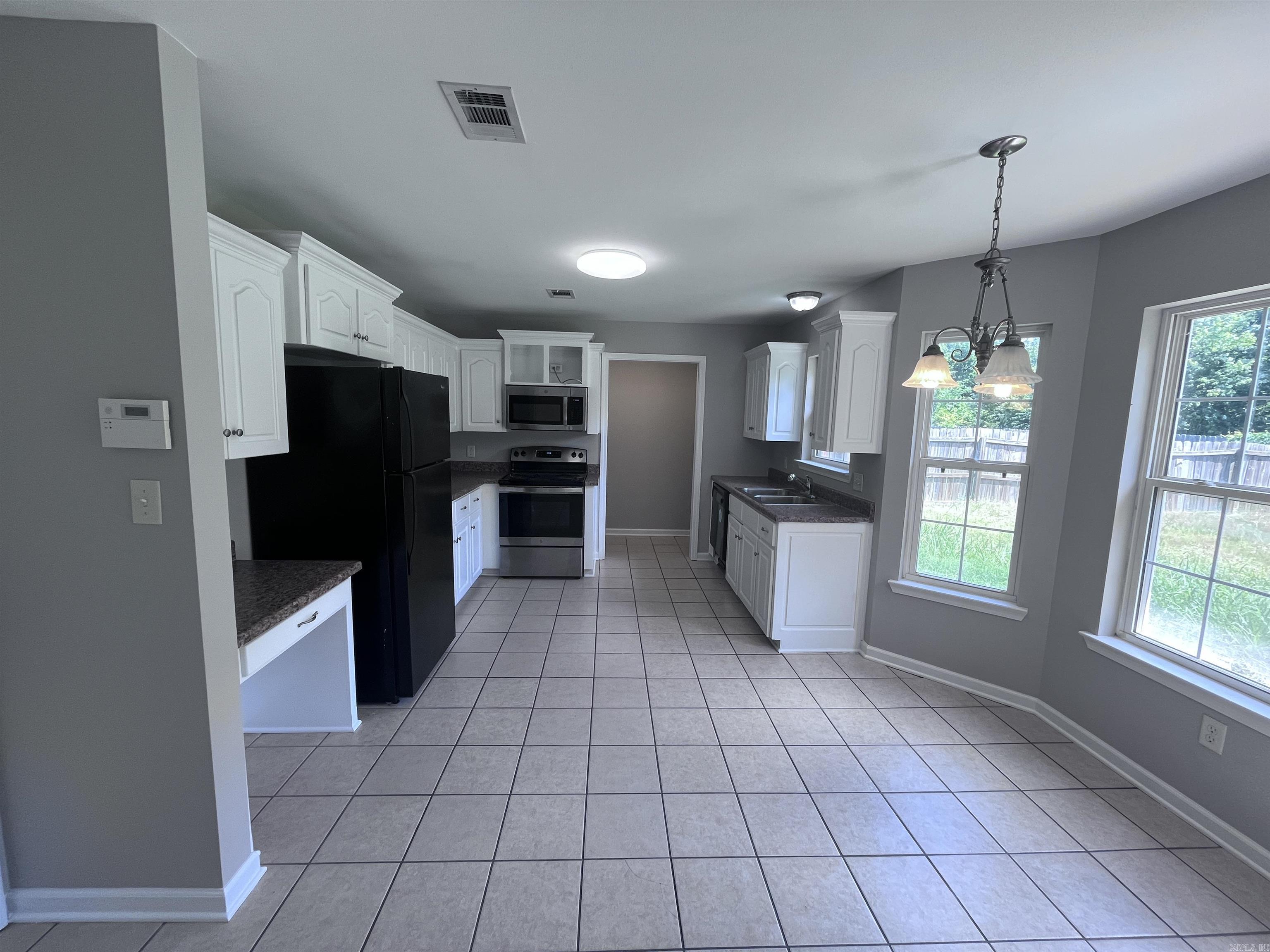 Robinwood - Residential Lease