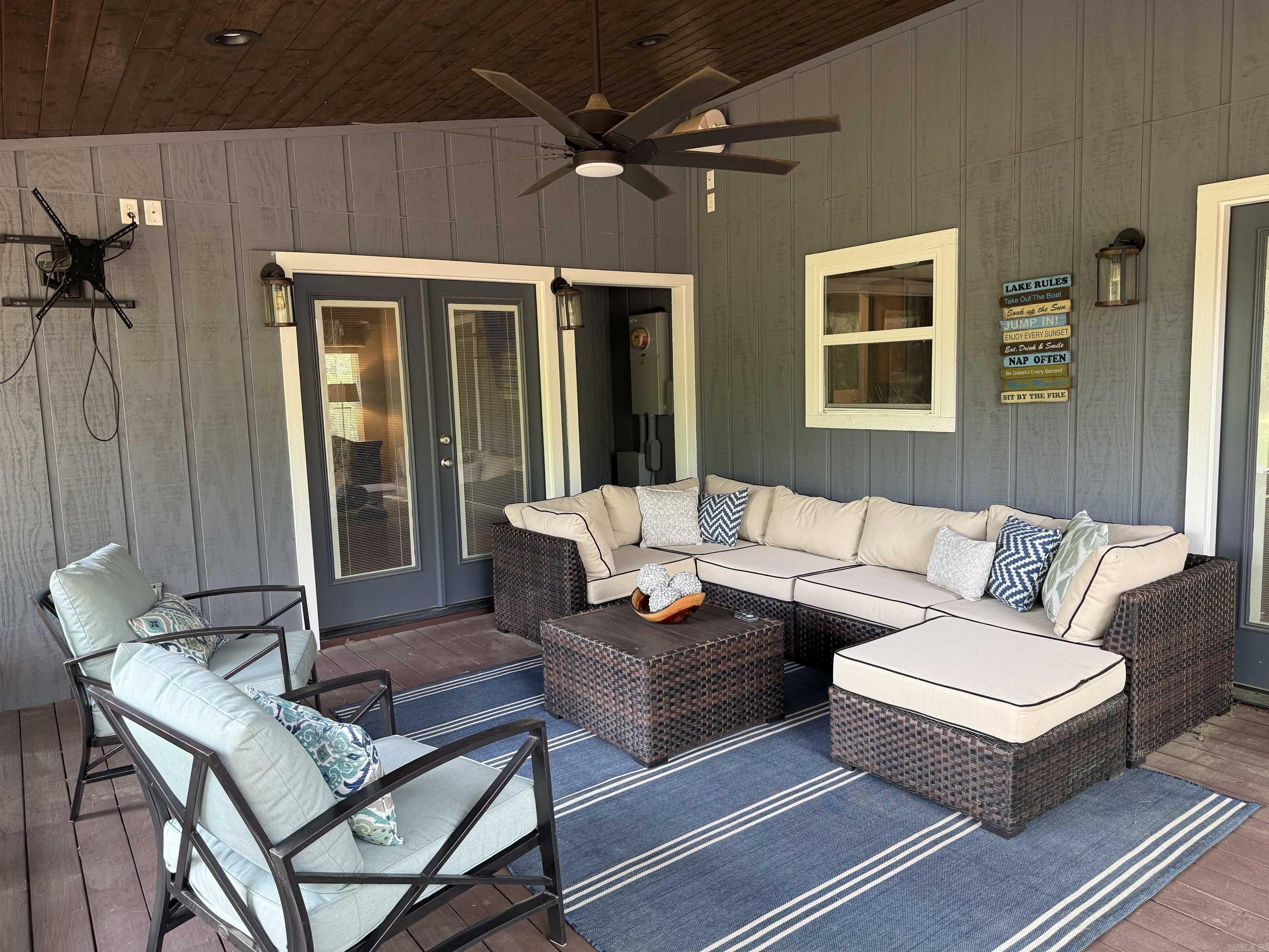 Eden Isle-Lakeland - Residential