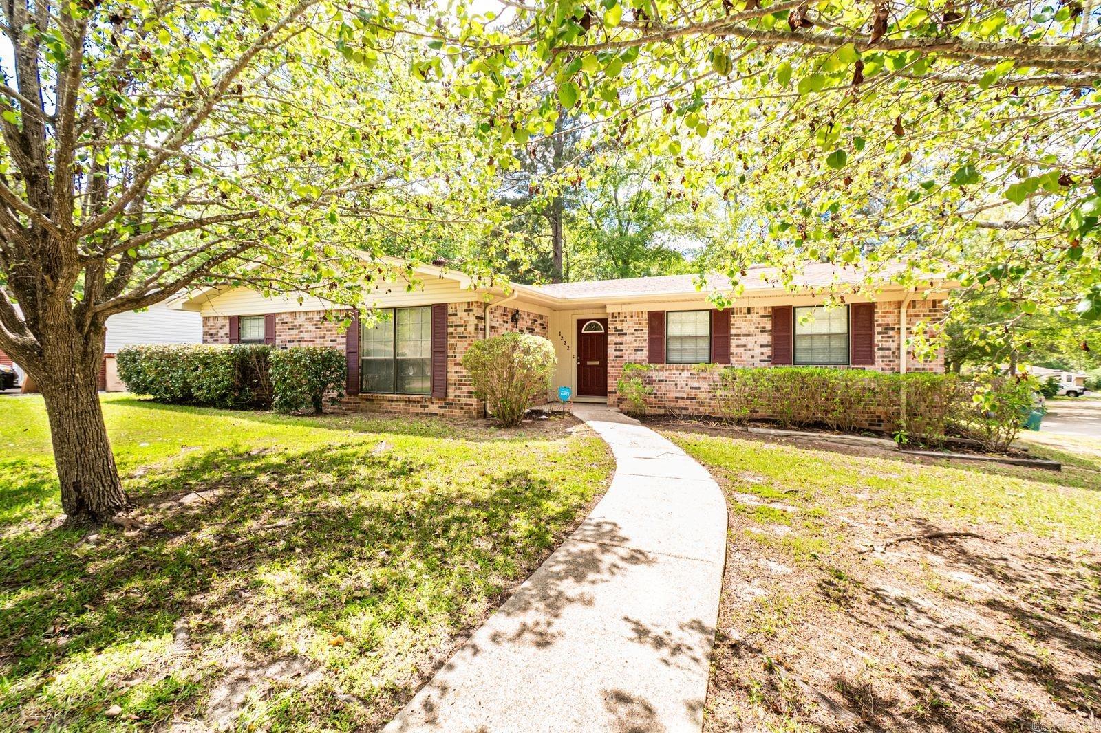 BRENTWOOD ADD - Residential