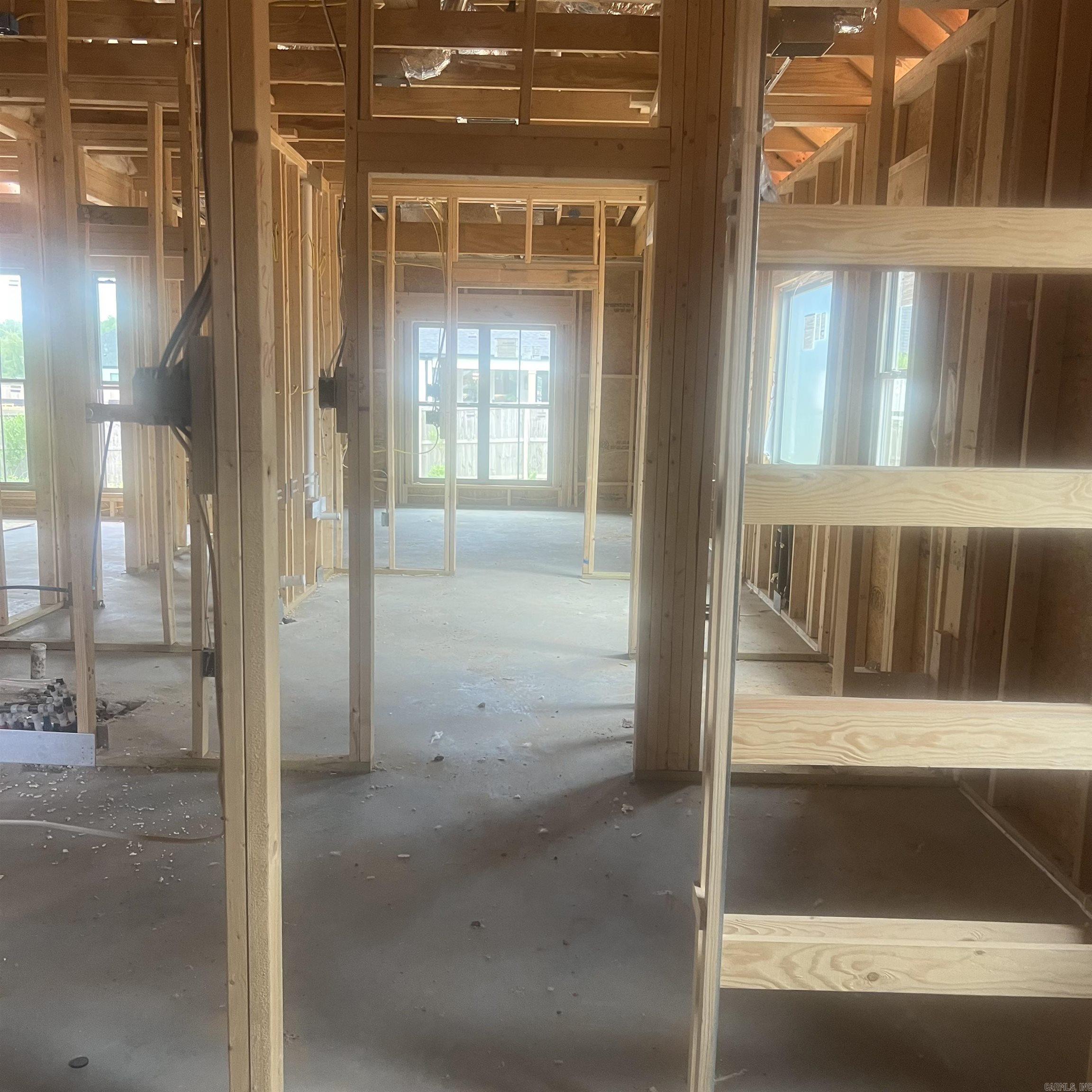 COUNTRY CLUB OF ARK THE - Residential