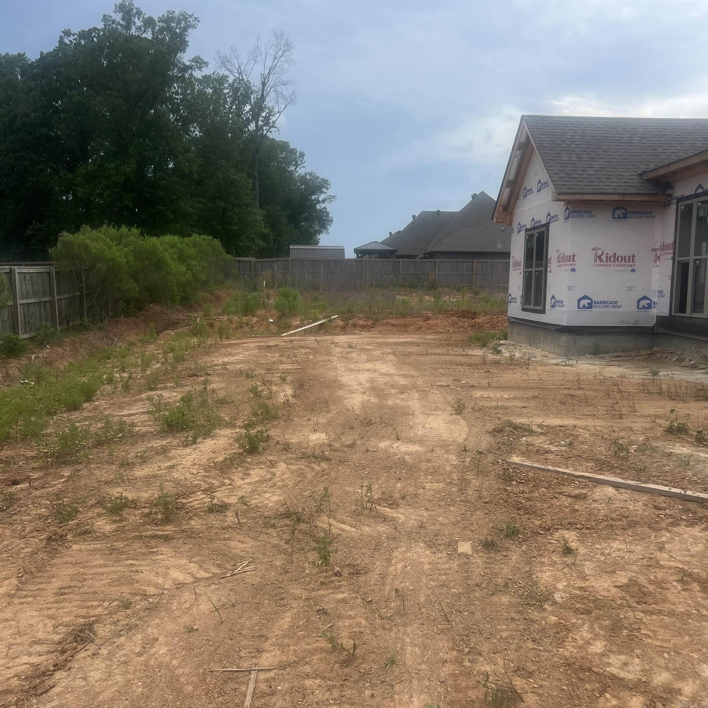 COUNTRY CLUB OF ARK THE - Residential