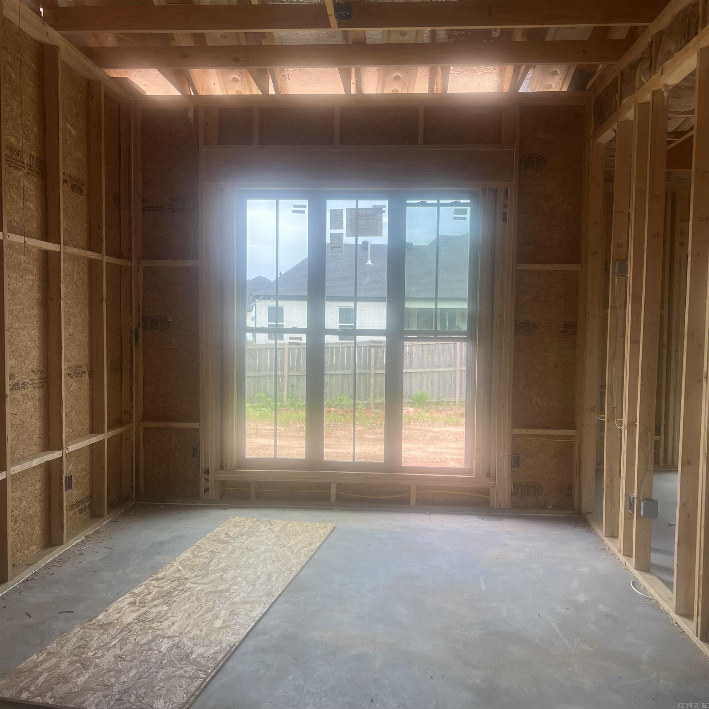 COUNTRY CLUB OF ARK THE - Residential