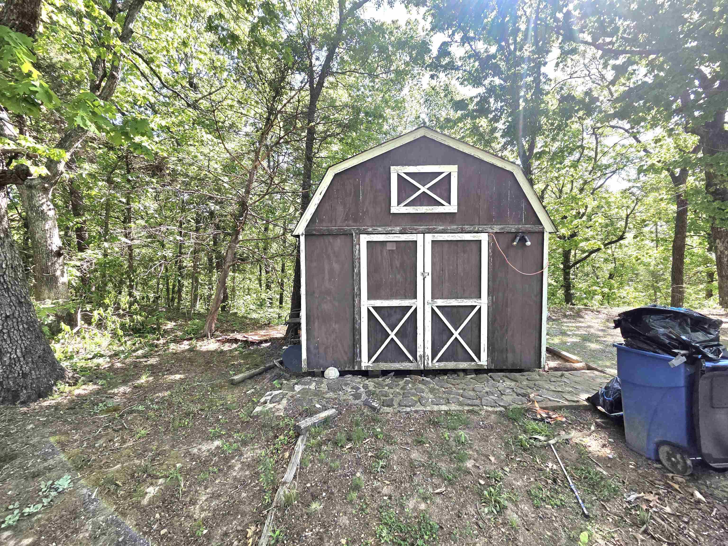 BLACK BEAR BLUFF - Residential