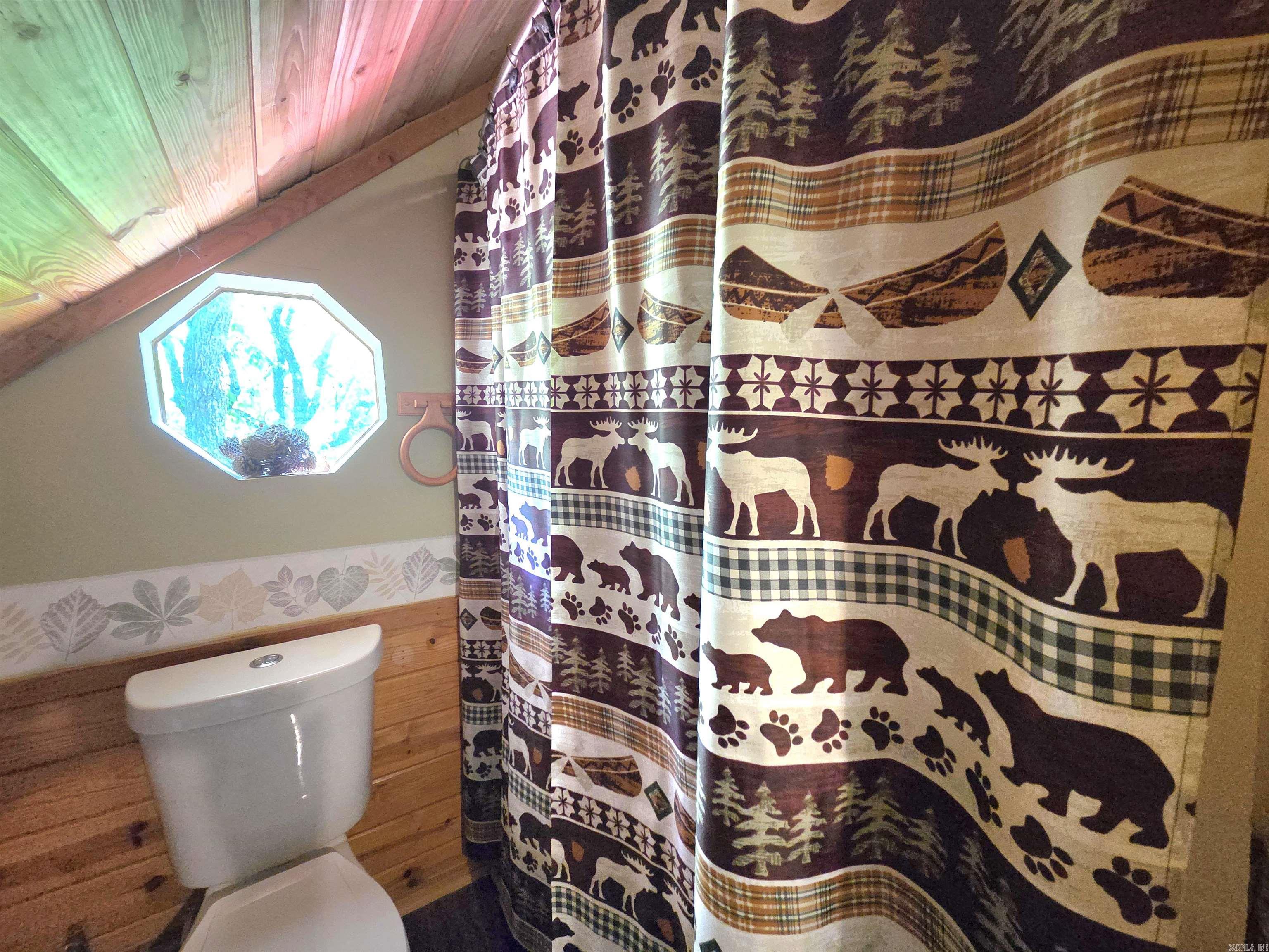 BLACK BEAR BLUFF - Residential