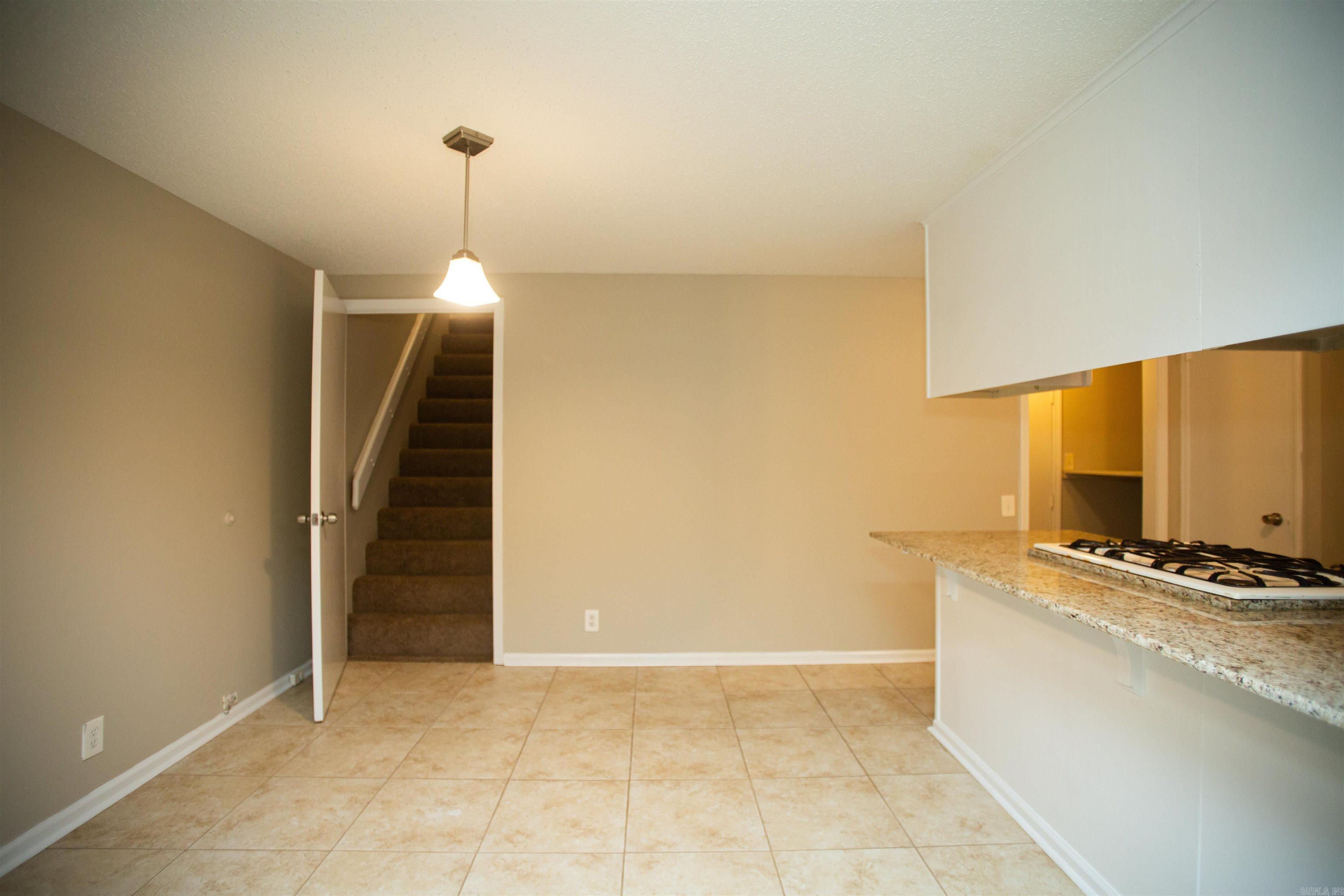 ROLLING OAKS - Residential