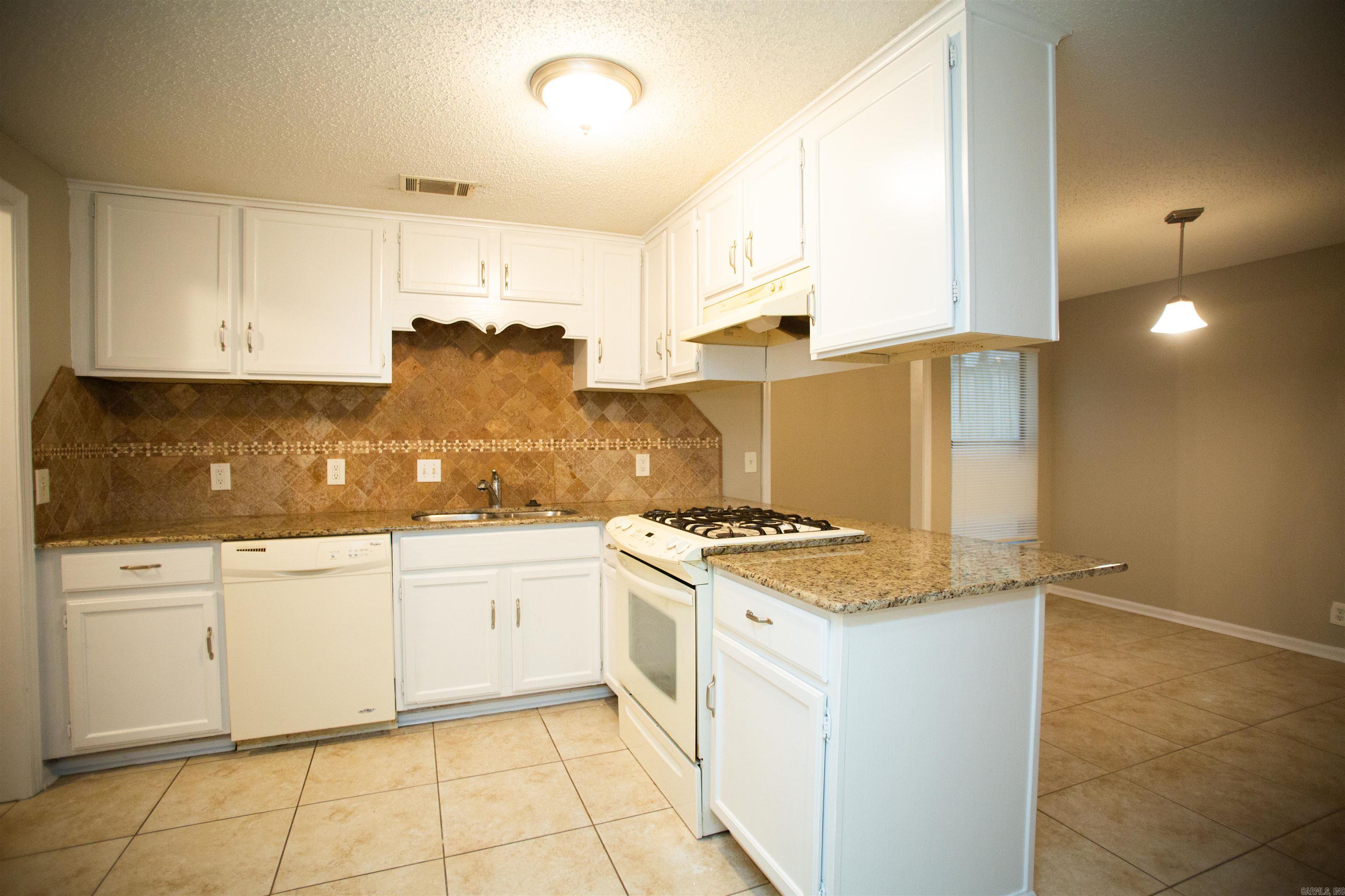 ROLLING OAKS - Residential