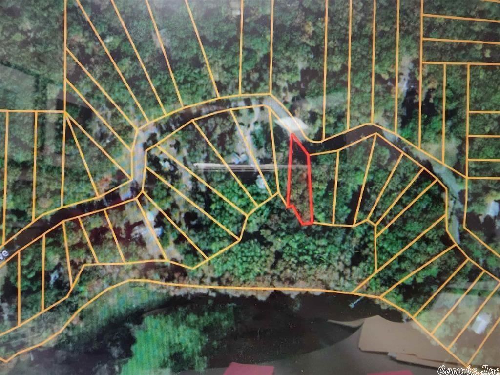 WATERFRONT COVE - Land