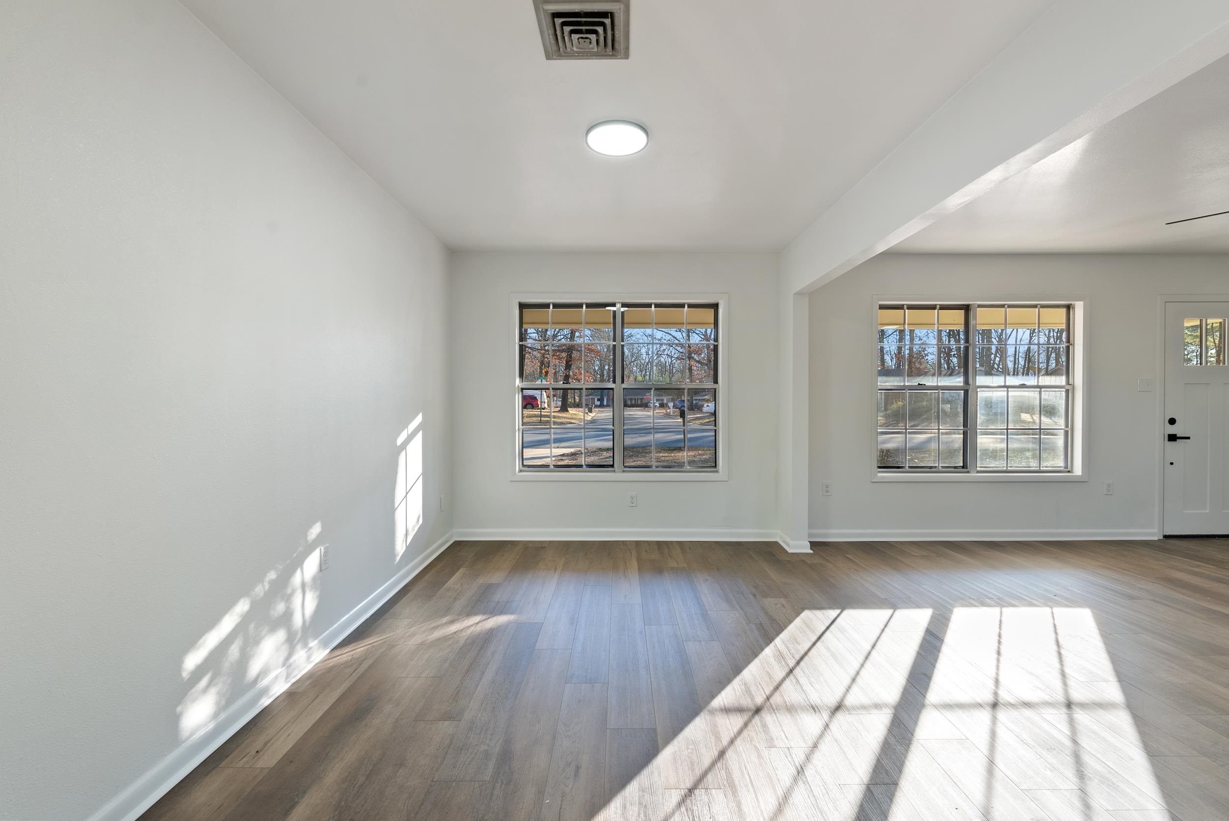 OAK FORREST - Residential