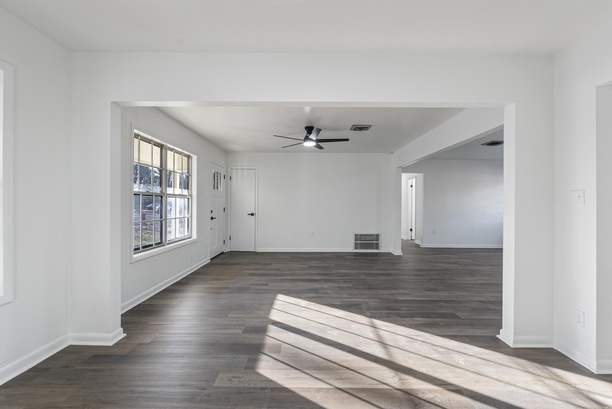 OAK FORREST - Residential