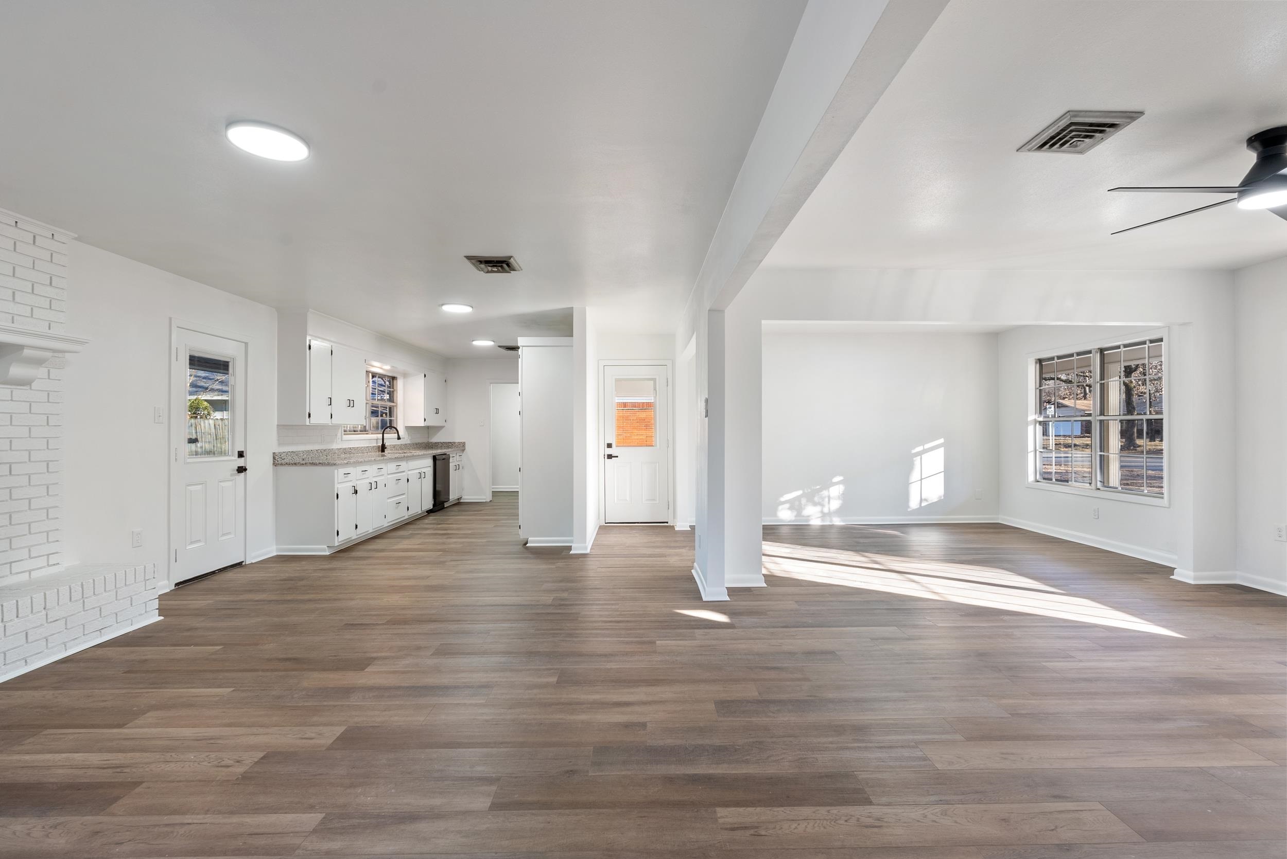 OAK FORREST - Residential