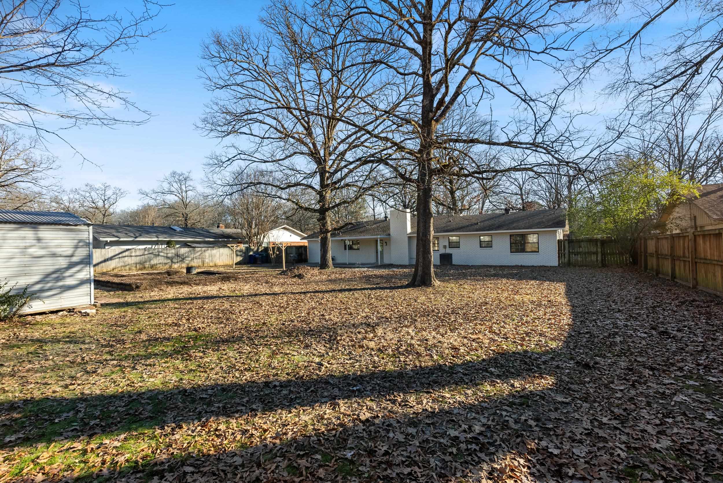 OAK FORREST - Residential