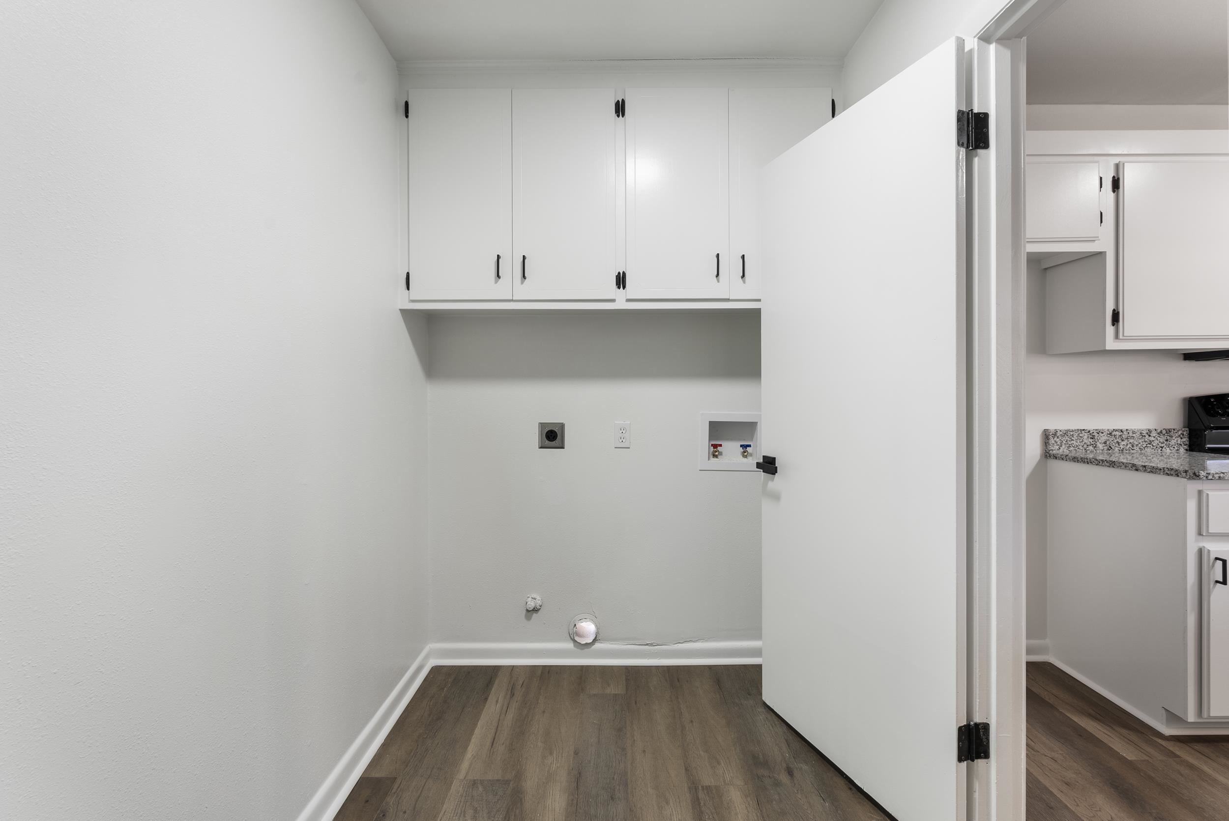 OAK FORREST - Residential