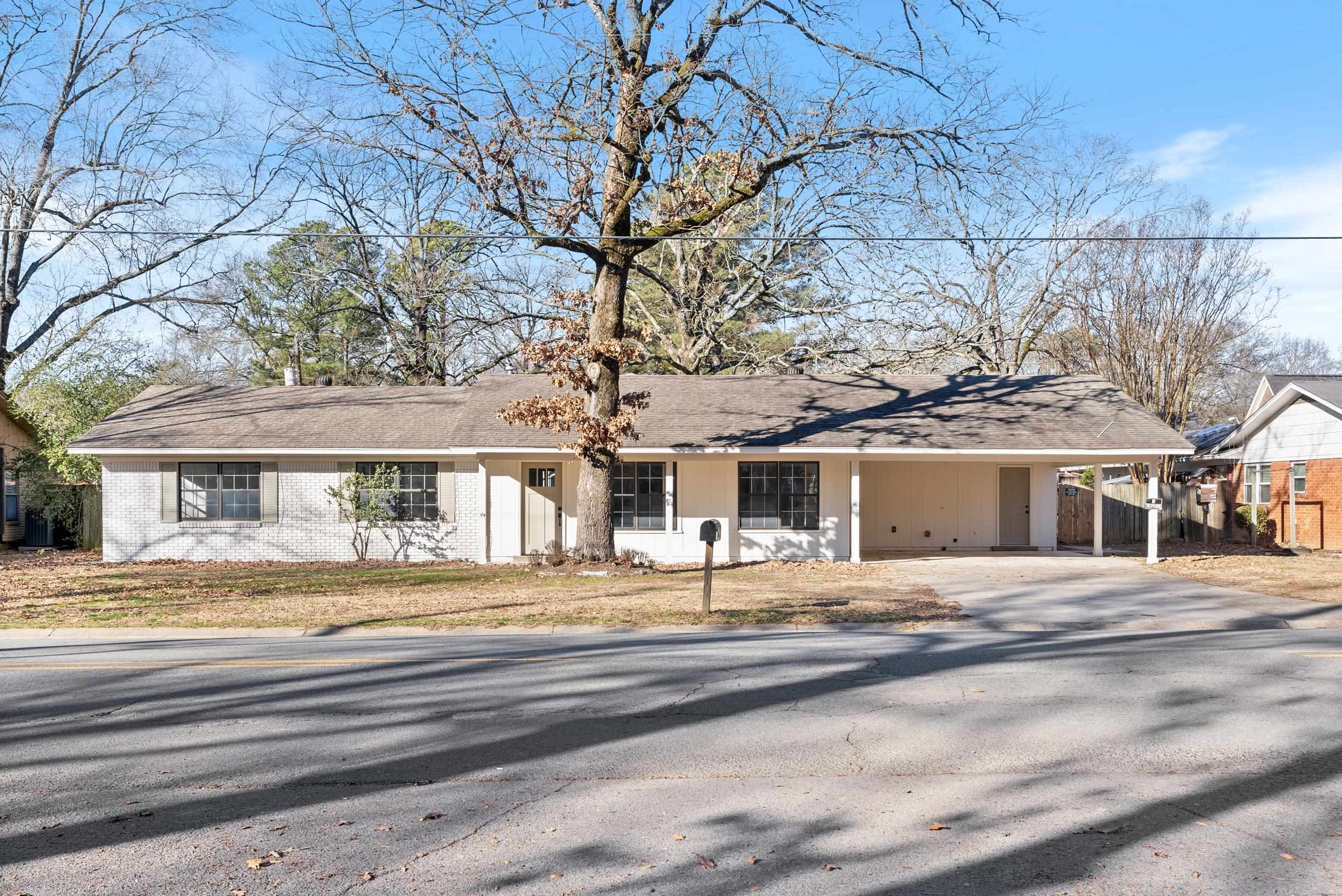 OAK FORREST - Residential