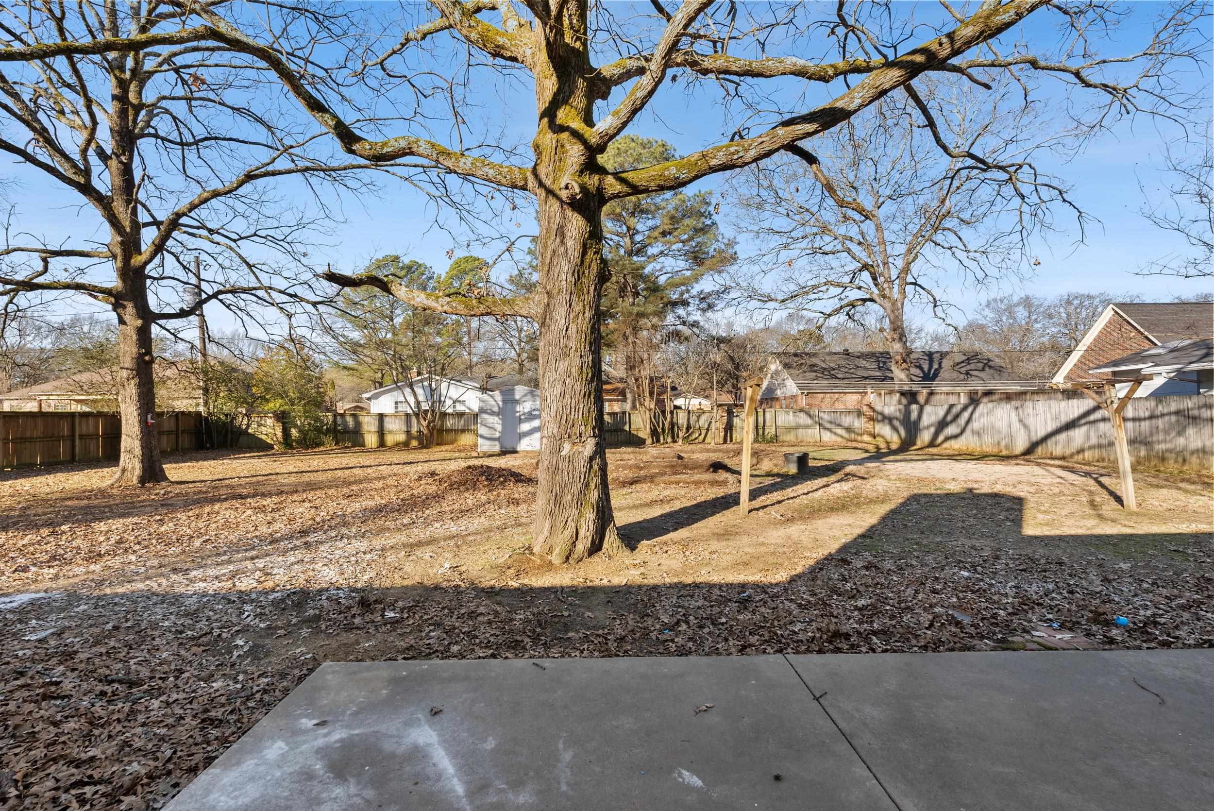 OAK FORREST - Residential