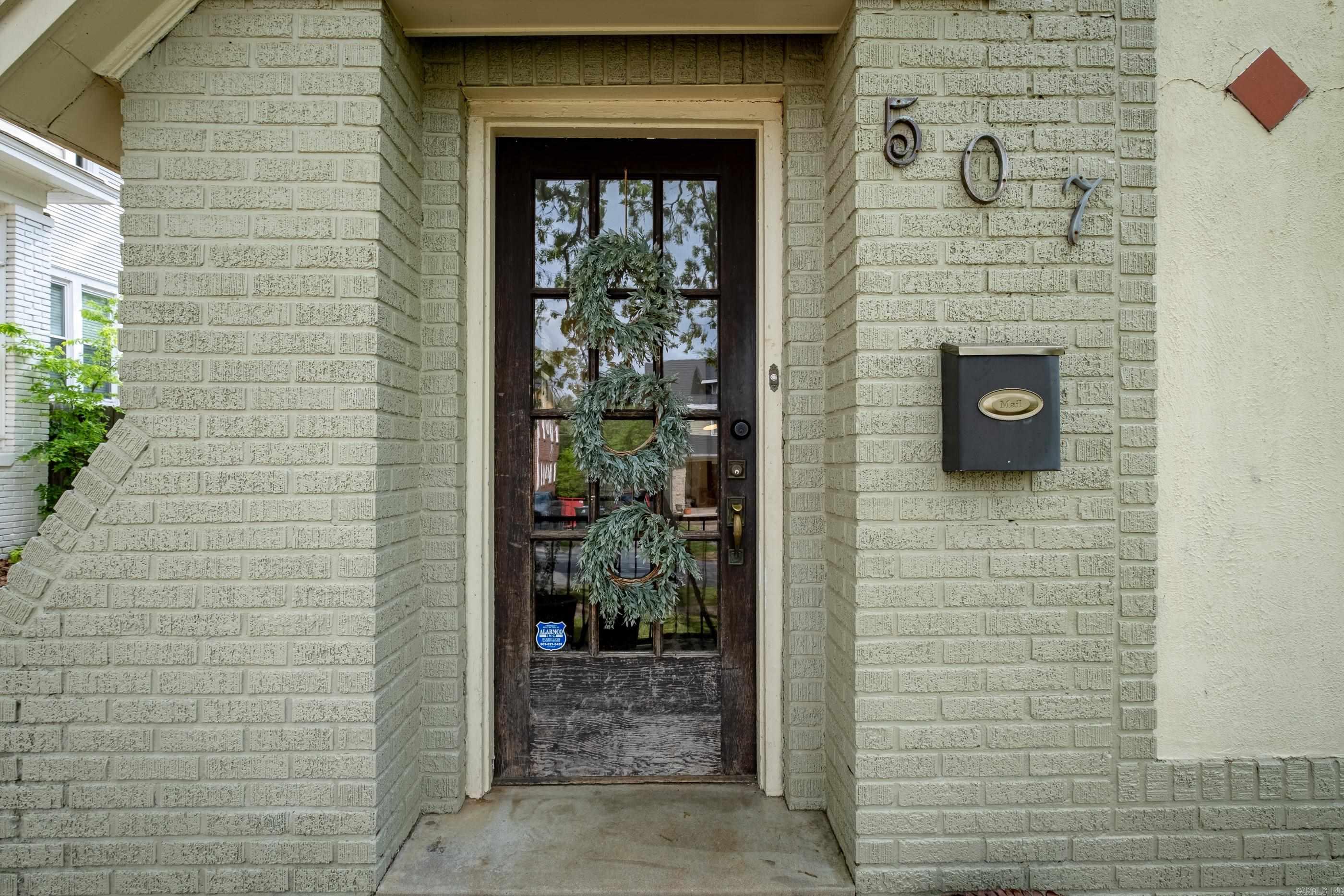 AUTEN & MOSS - Residential