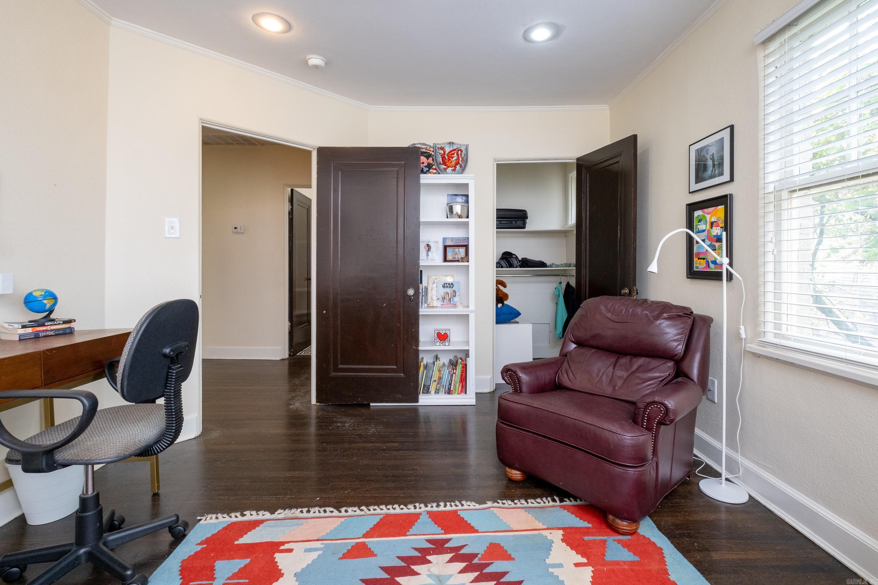 AUTEN & MOSS - Residential