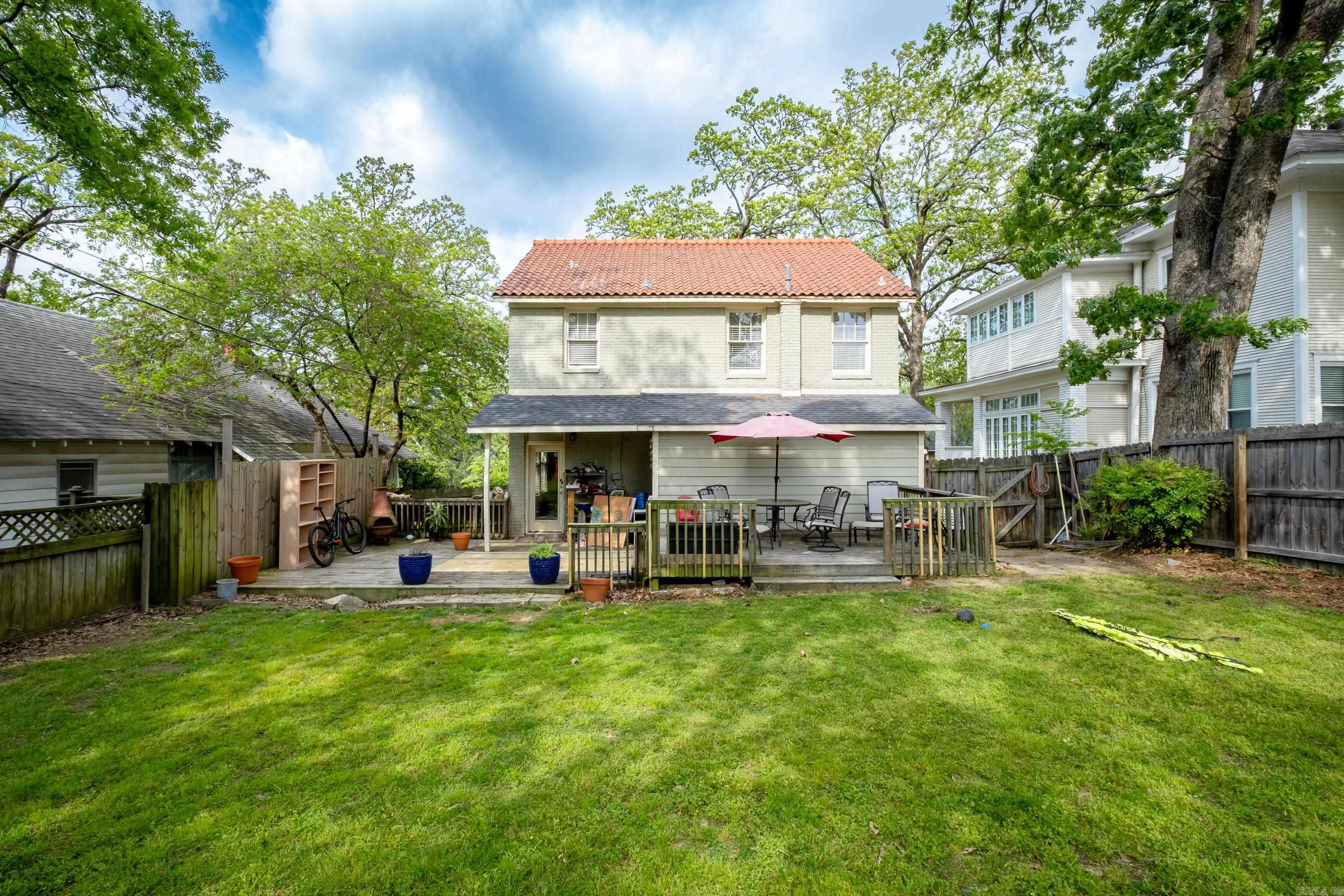 AUTEN & MOSS - Residential