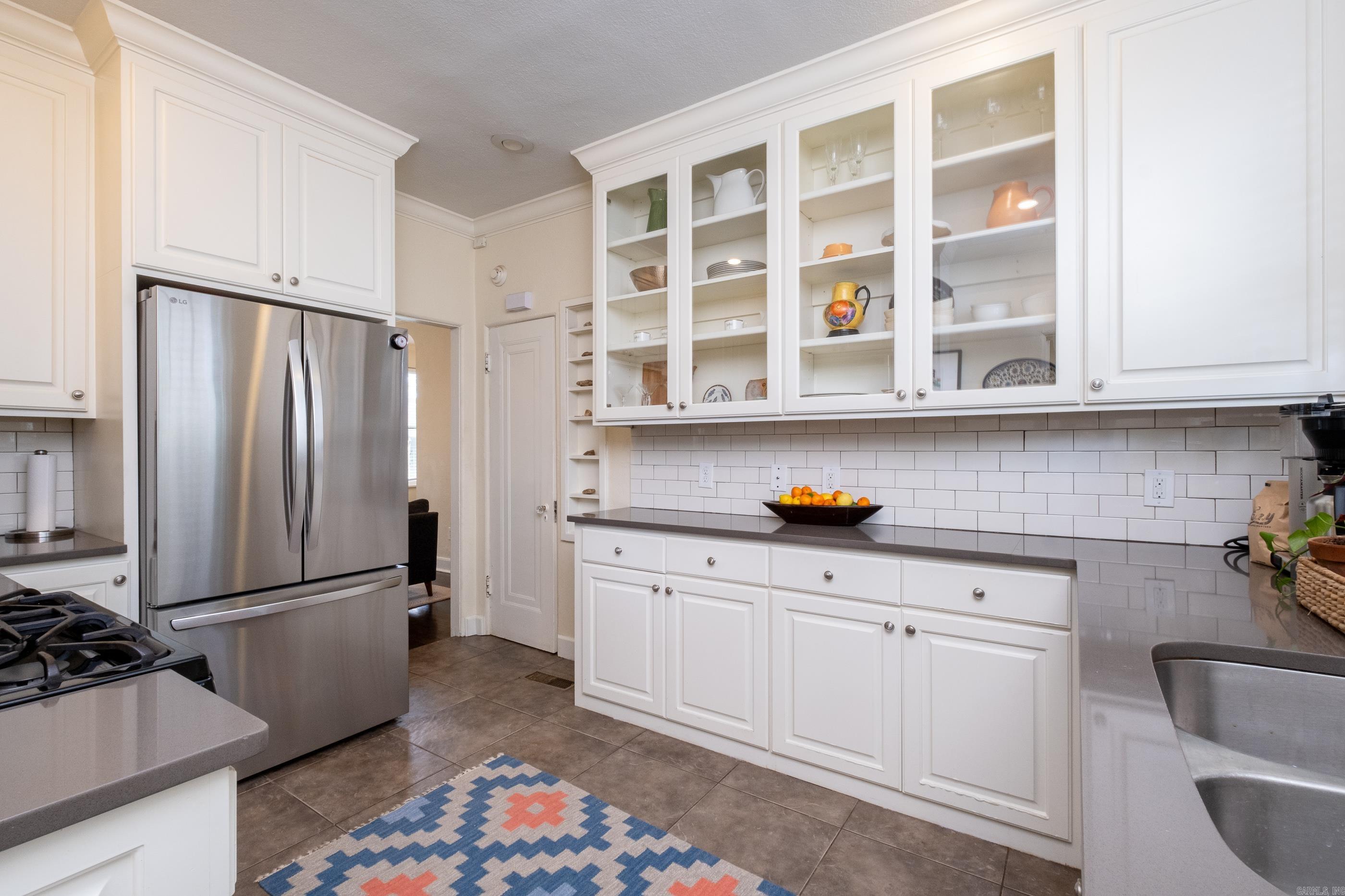 AUTEN & MOSS - Residential