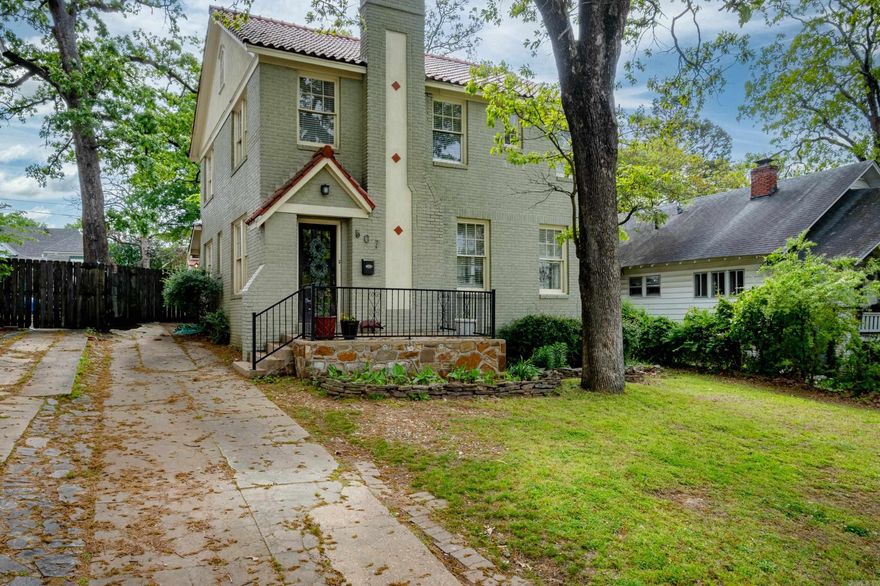 Beautiful historic home in the Heart of Hillcrest.  Built in 1928 with lots of modern updates. Kitchen - quartz countertops, gas range and stainless-steel appliances, 2 living areas, formal dining room, updated bathrooms, all bedrooms up on 2nd level+ 3rd floor bonus room off master. Fully fenced backyard with deck.