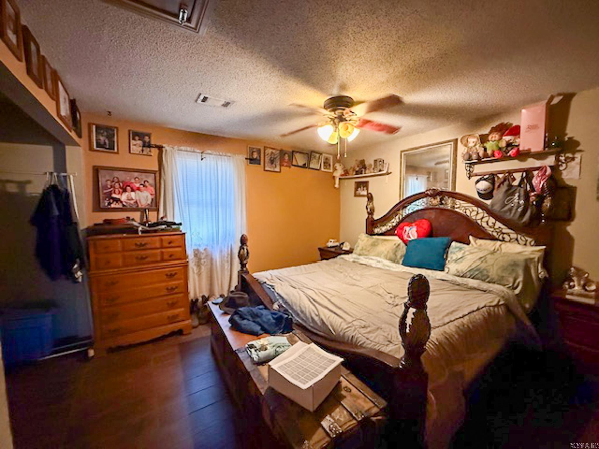 NORTHRIDGE SUBD - Residential