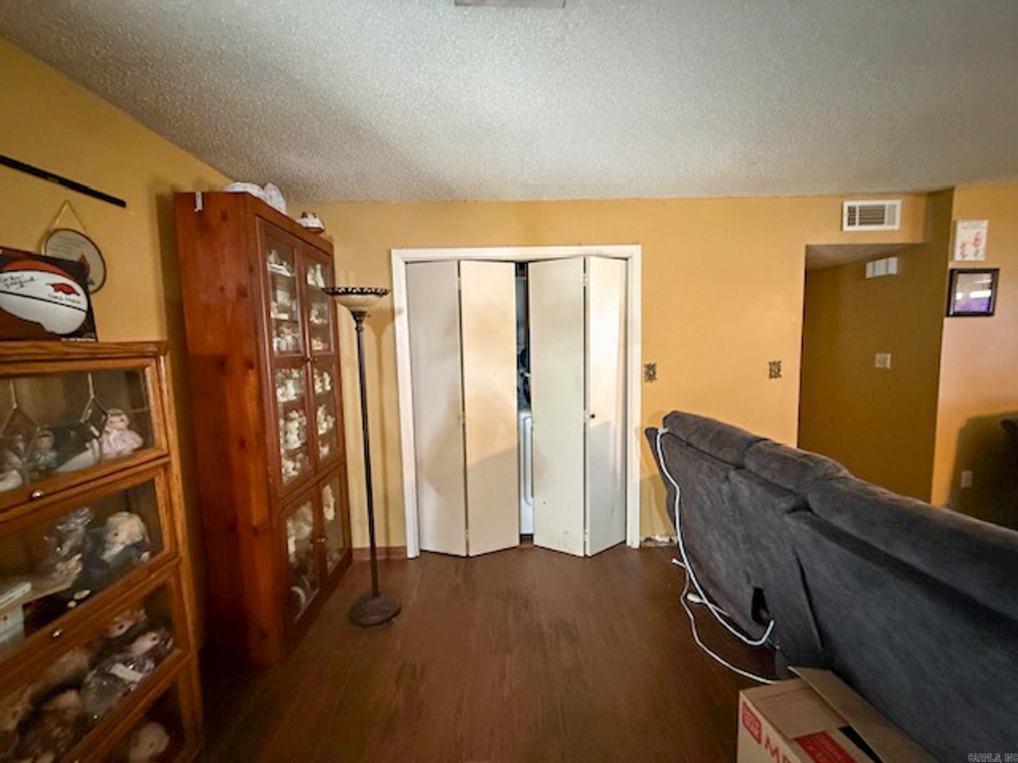 NORTHRIDGE SUBD - Residential