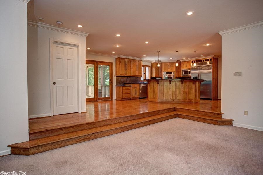 COUNTRY CLUB OF AR VILLAGE WAY A - Residential