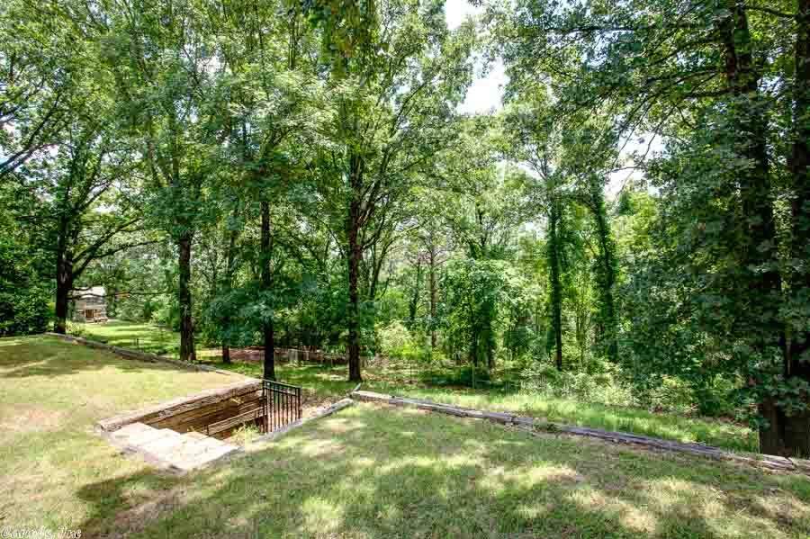 COUNTRY CLUB OF AR VILLAGE WAY A - Residential