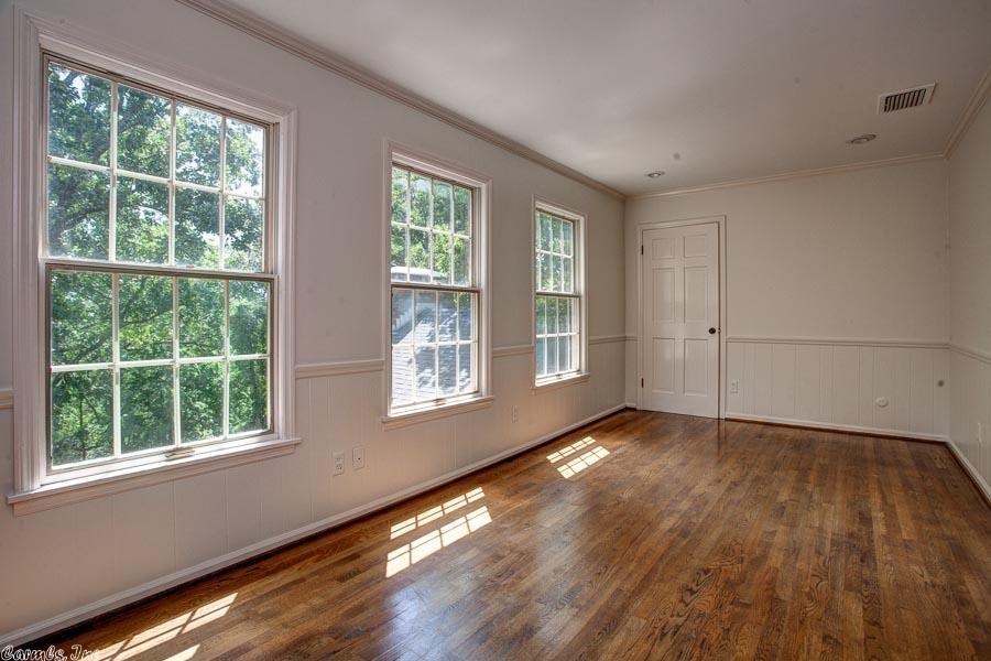 COUNTRY CLUB OF AR VILLAGE WAY A - Residential