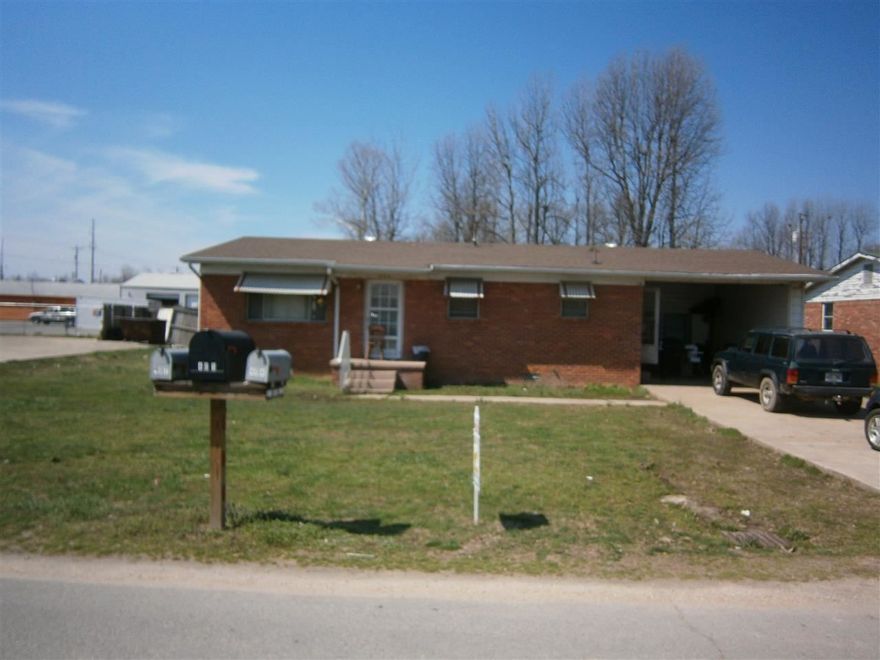 Charming 3 br 1 bath brick home, carport on 65X120 lot. would make good starter home or good rental property. presently rented for 500.00 month