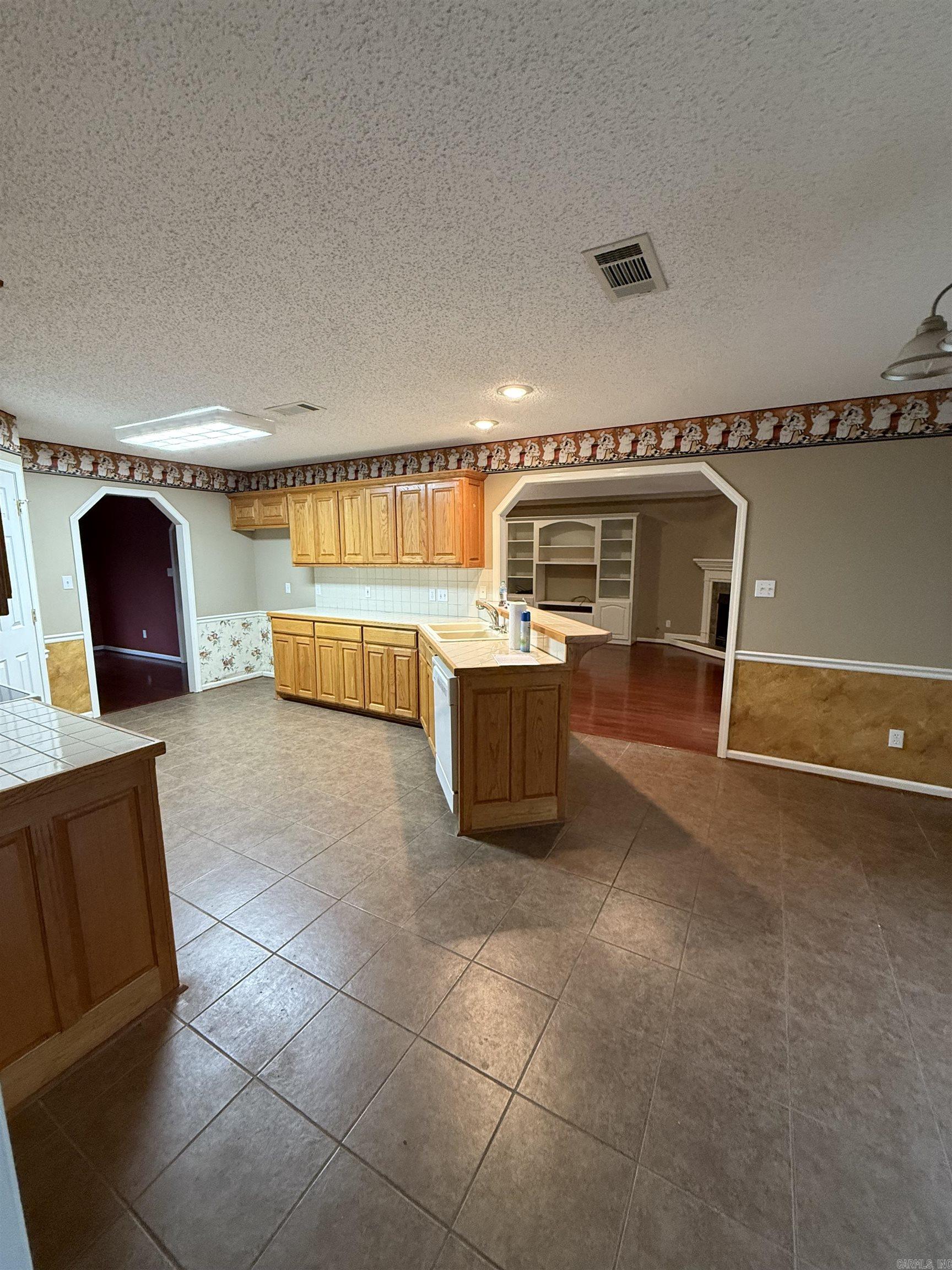 Regal Oaks Phase II - Residential
