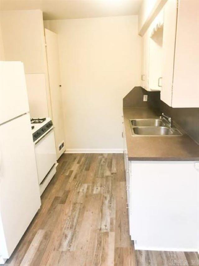 Hillcrest-Pfeifer - Residential Lease