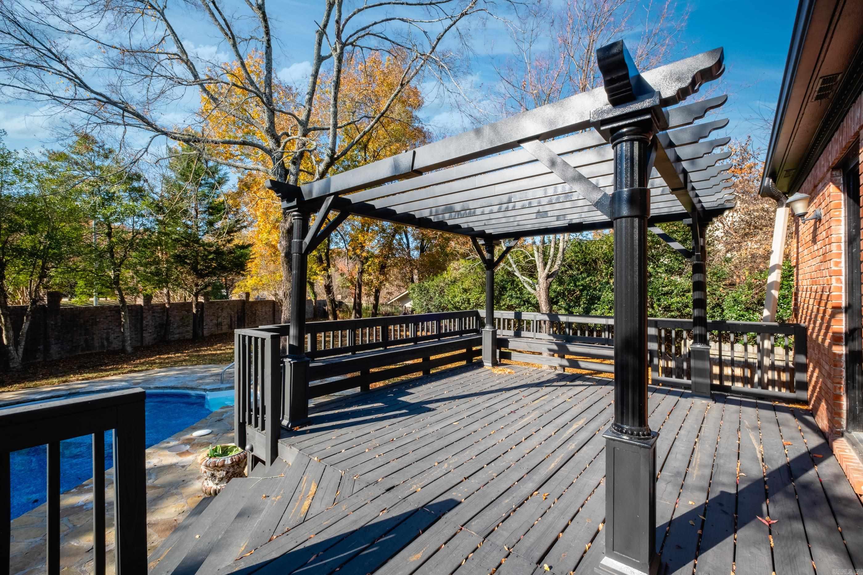 PLEASANT VALLEY ESTATES - Residential