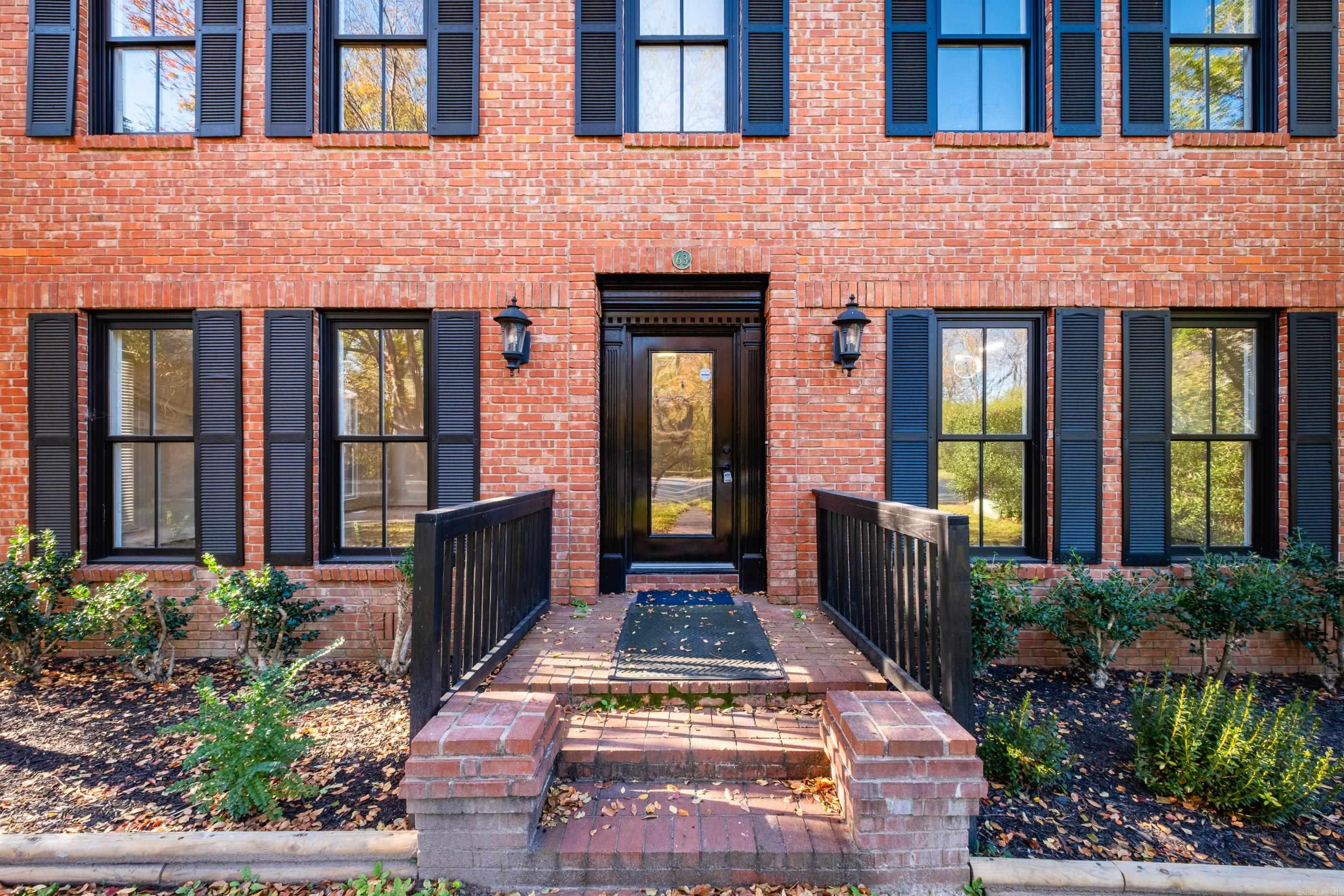 PLEASANT VALLEY ESTATES - Residential