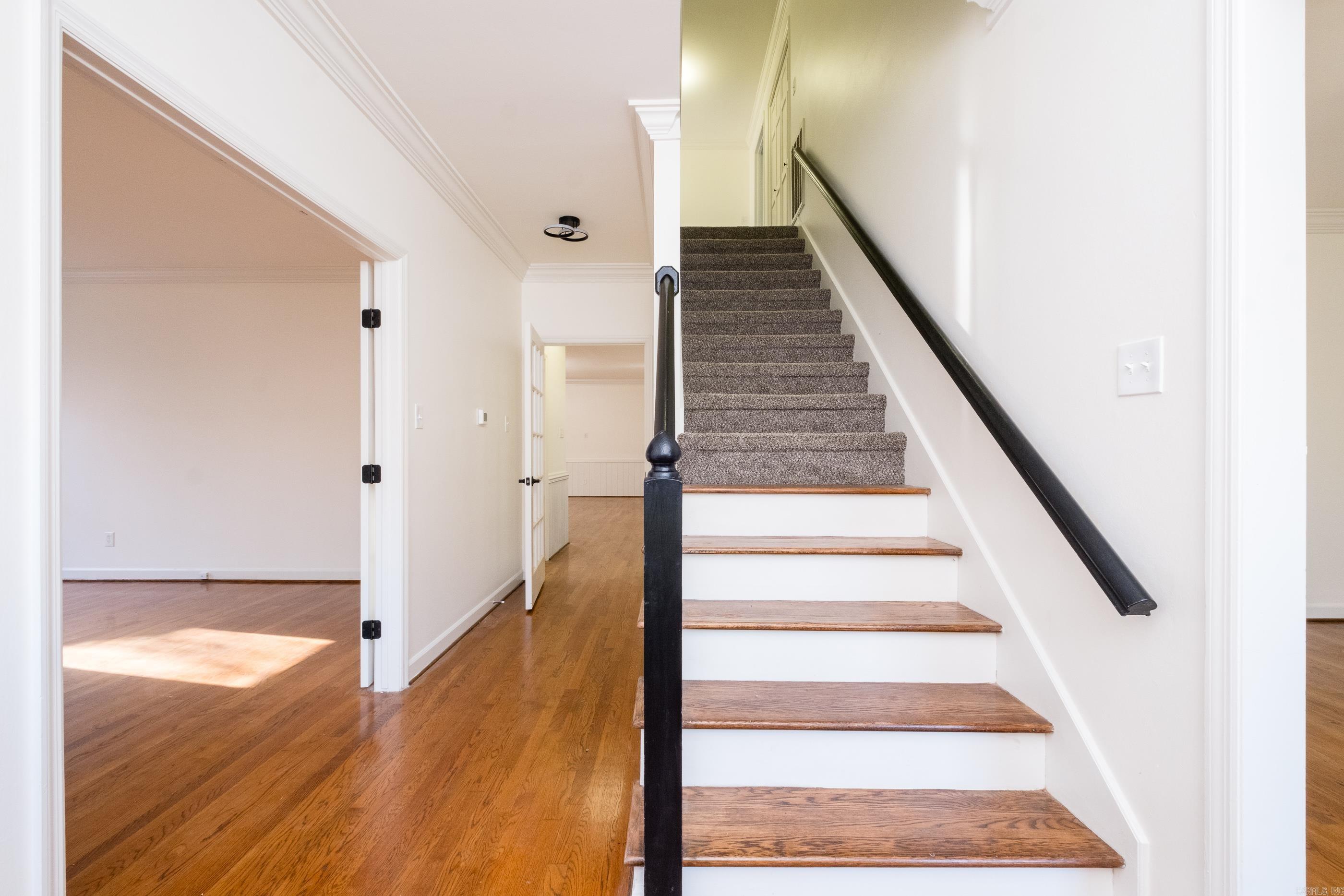 PLEASANT VALLEY ESTATES - Residential