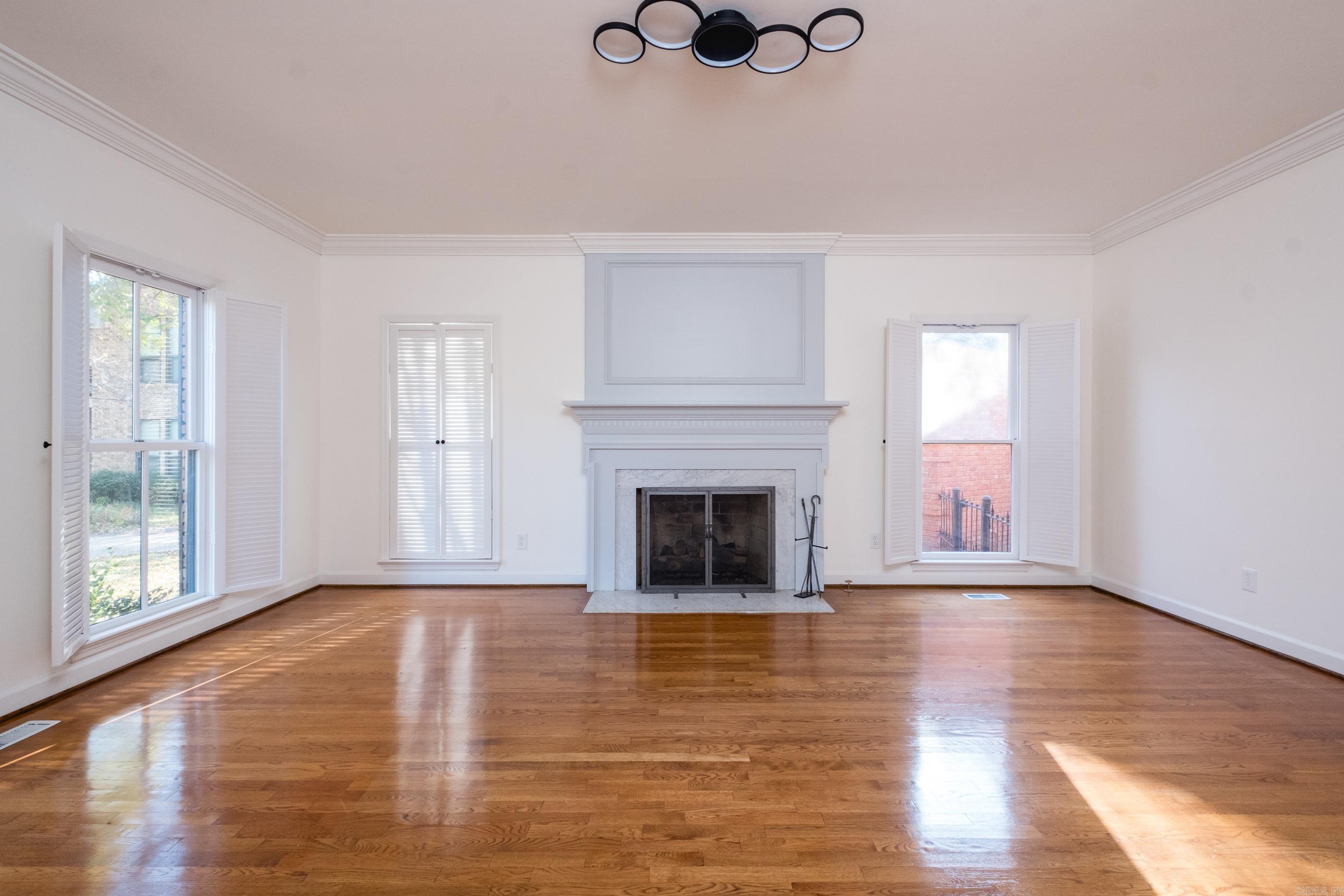 PLEASANT VALLEY ESTATES - Residential