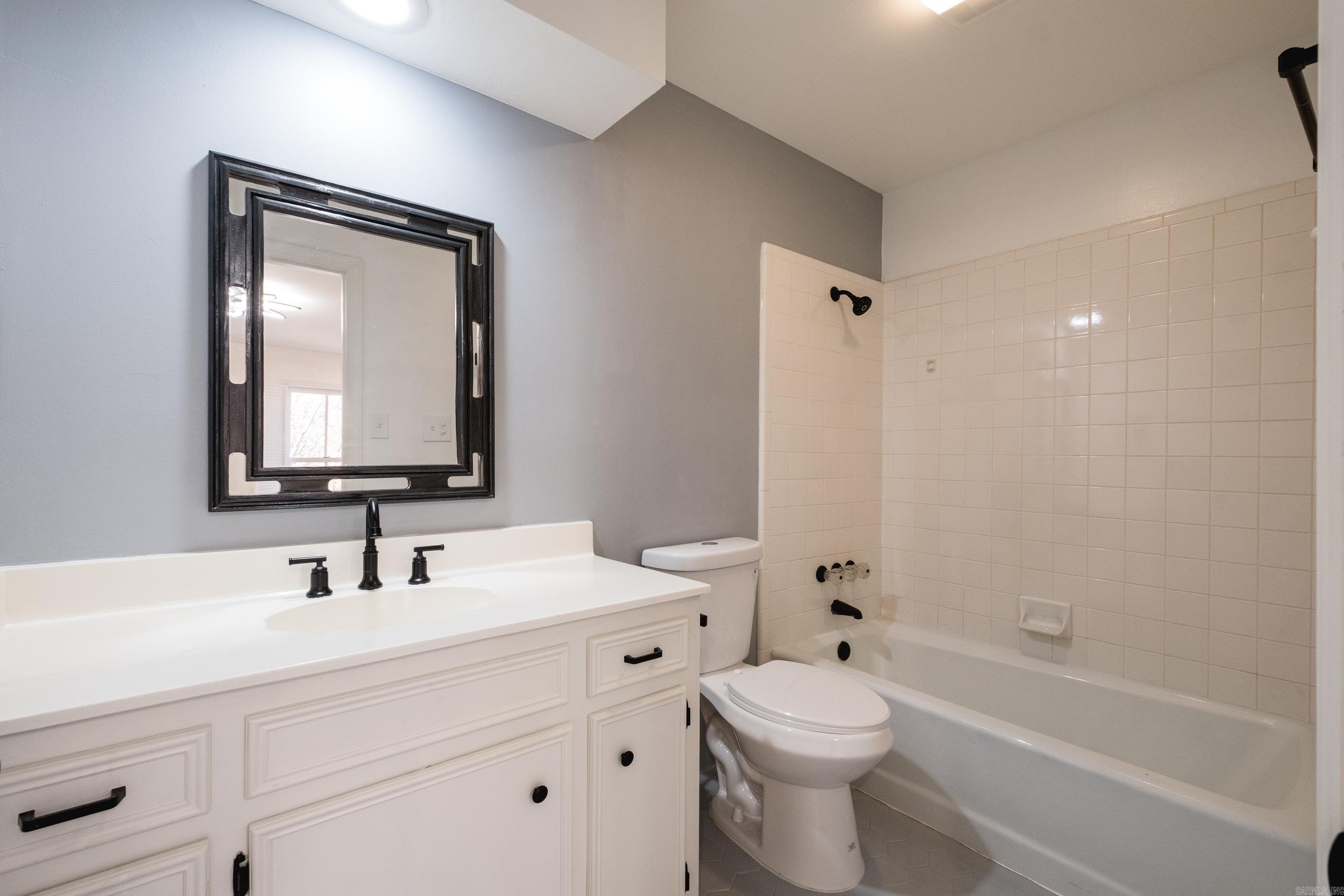 PLEASANT VALLEY ESTATES - Residential