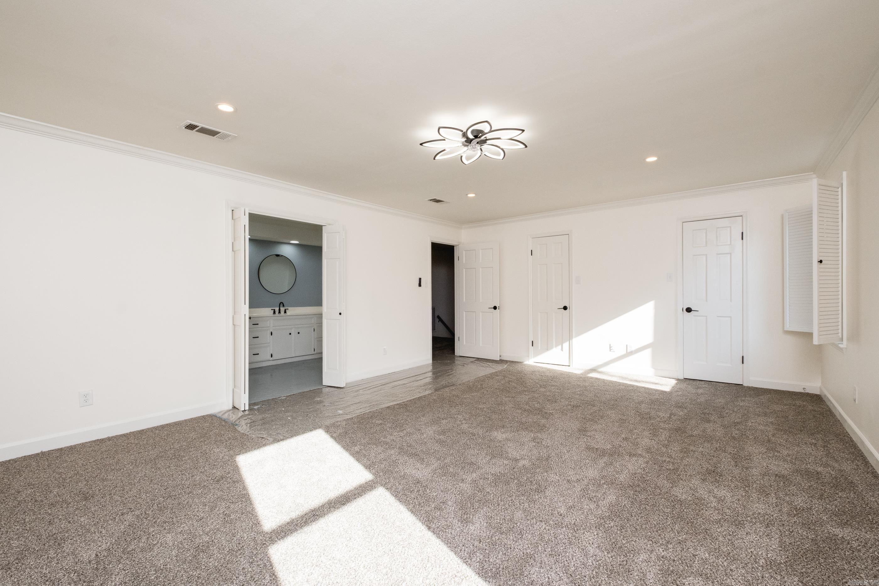 PLEASANT VALLEY ESTATES - Residential