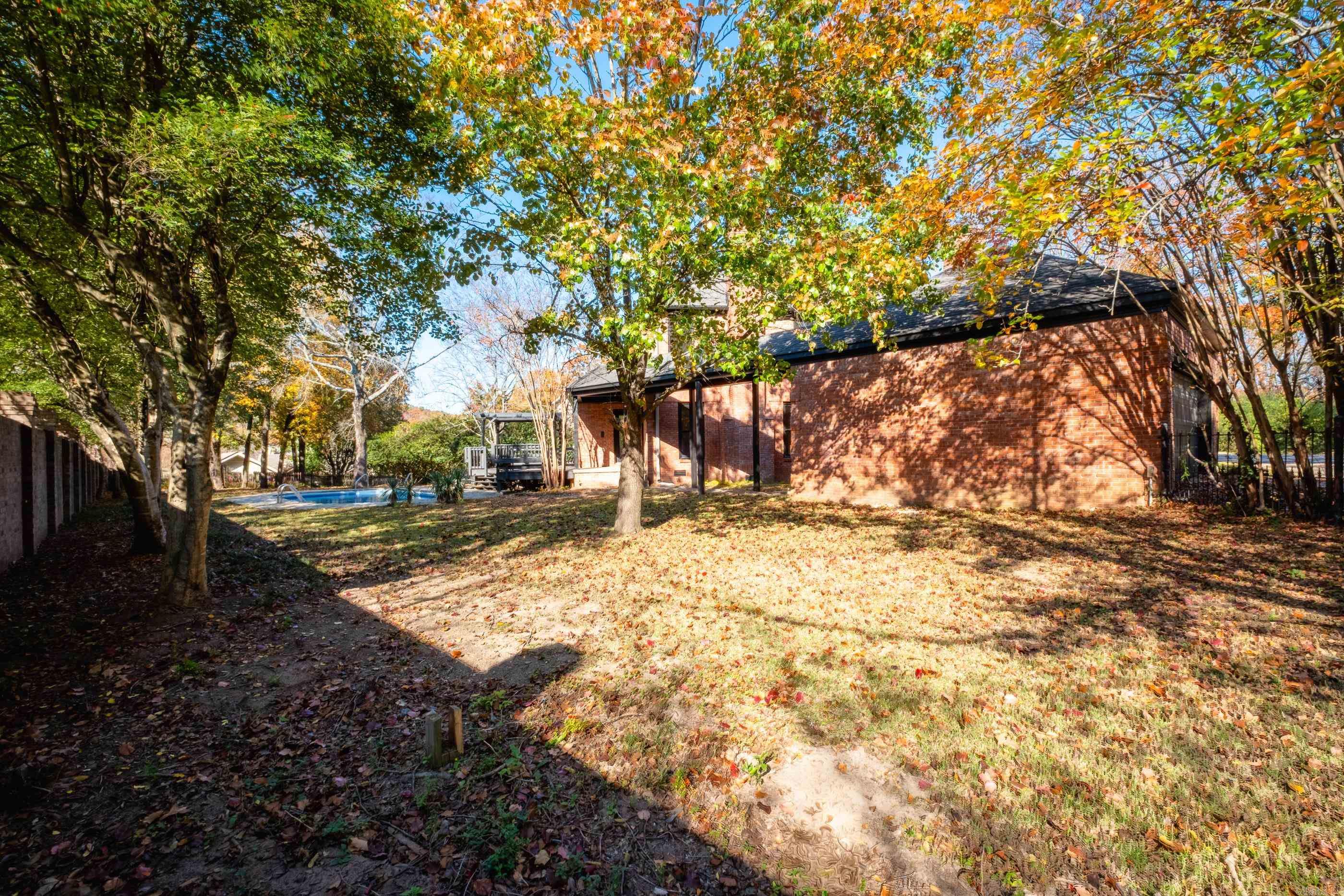 PLEASANT VALLEY ESTATES - Residential