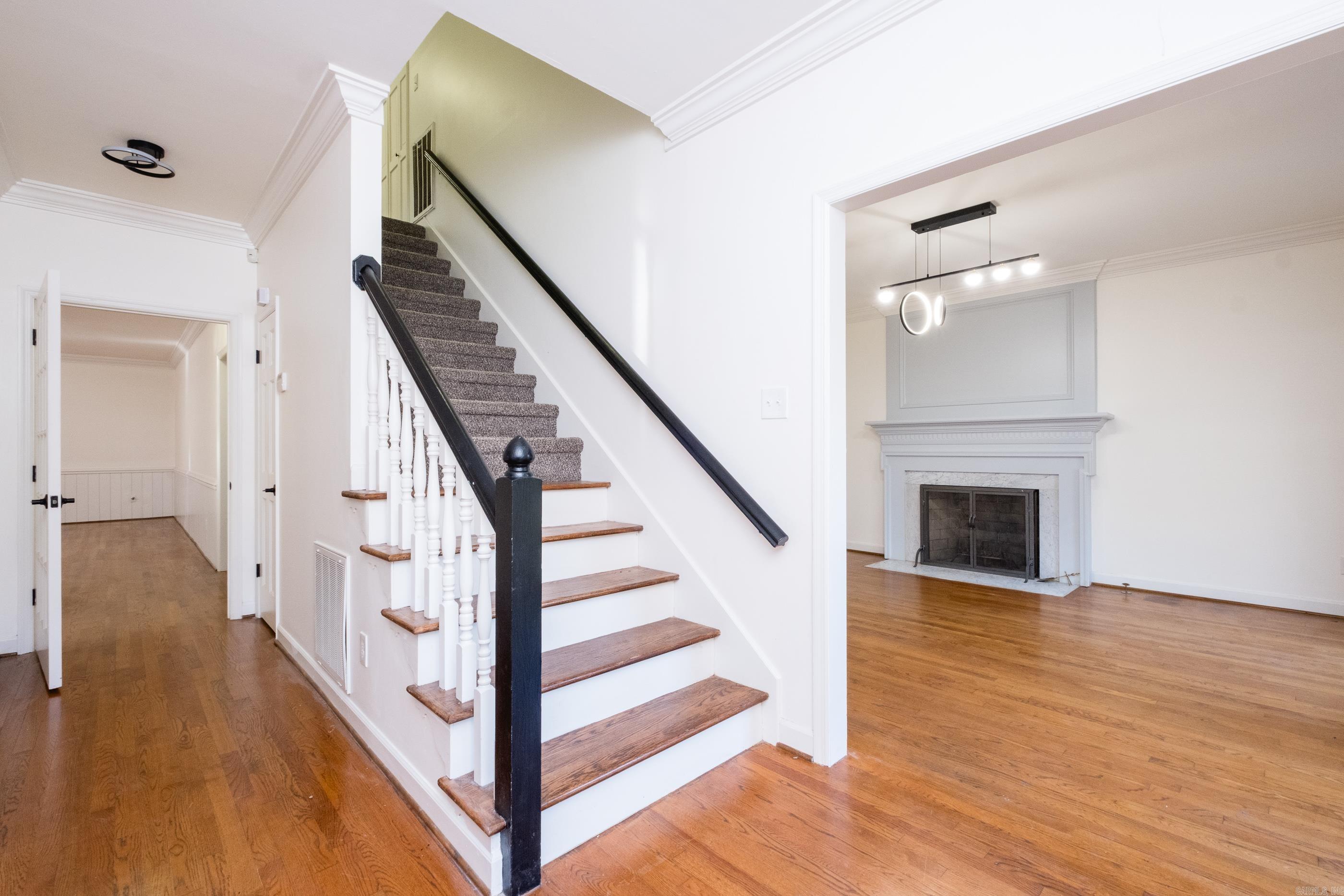 PLEASANT VALLEY ESTATES - Residential