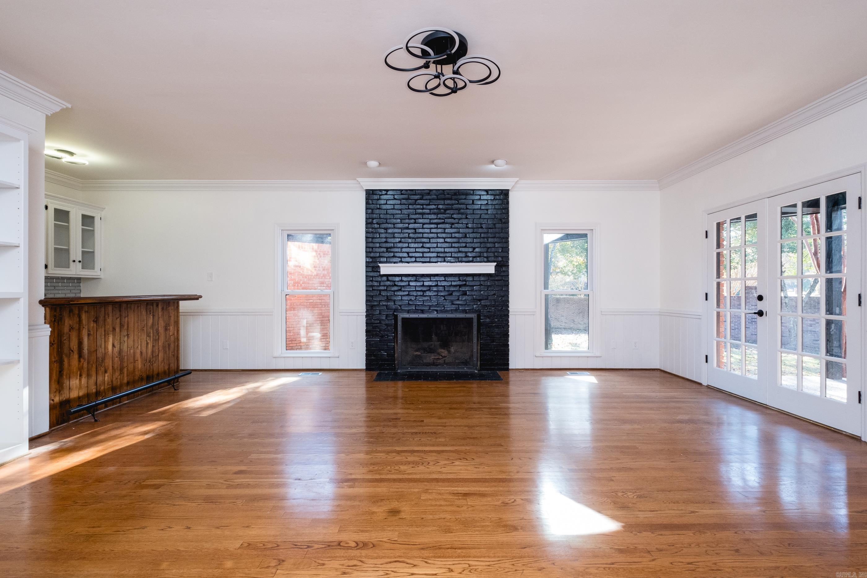 PLEASANT VALLEY ESTATES - Residential