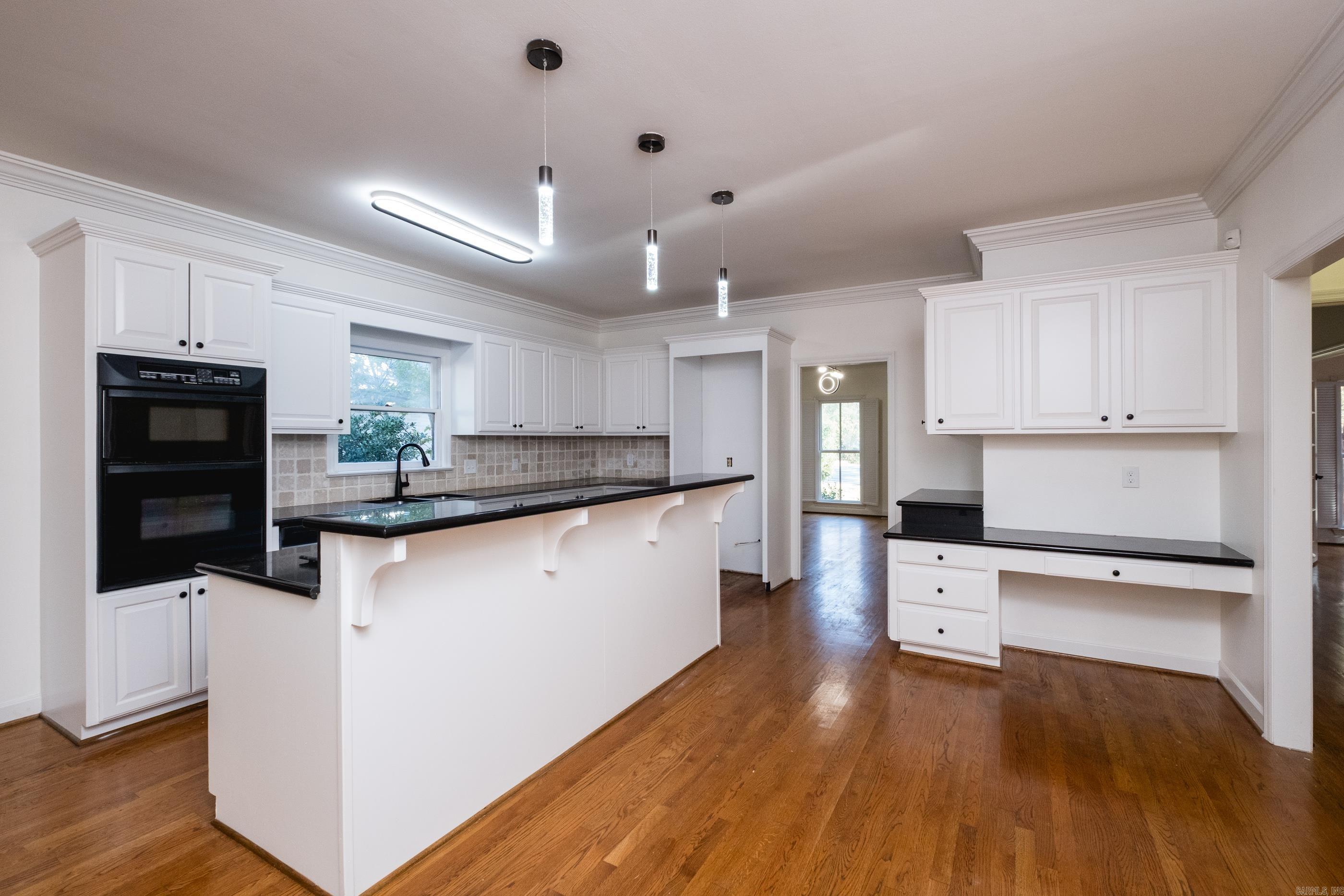 PLEASANT VALLEY ESTATES - Residential