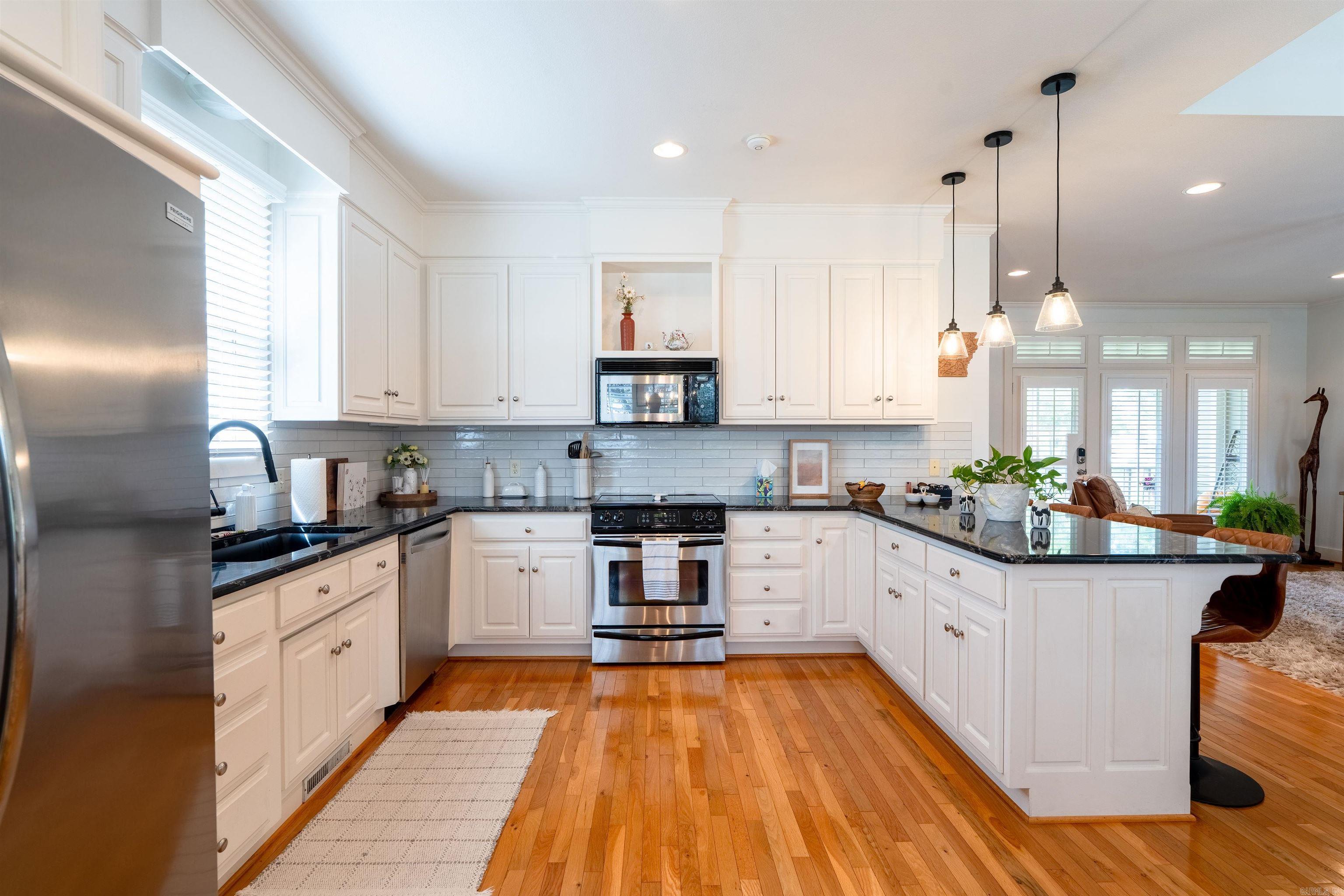 BRIGHTON POINTE - Residential