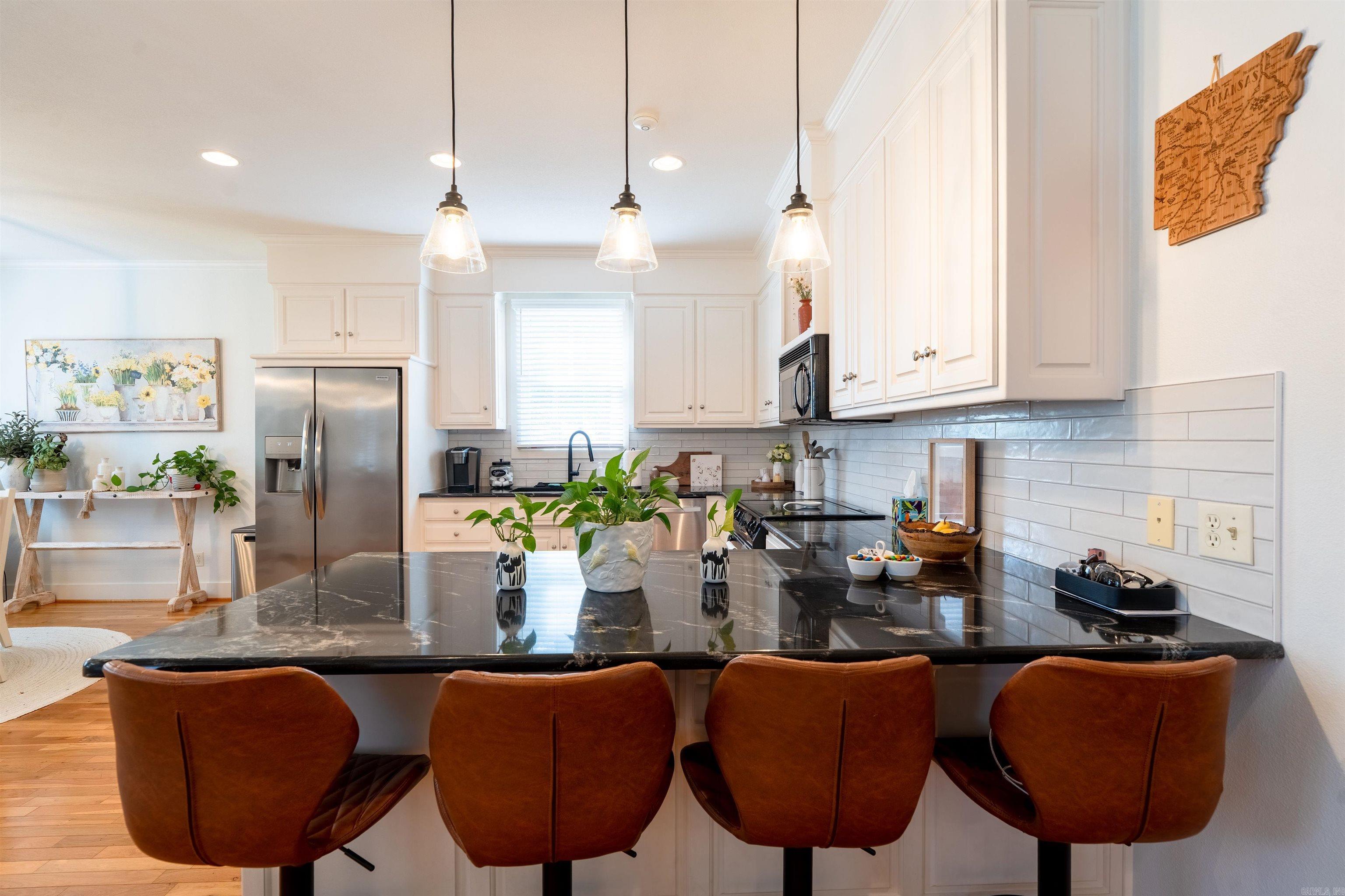 BRIGHTON POINTE - Residential