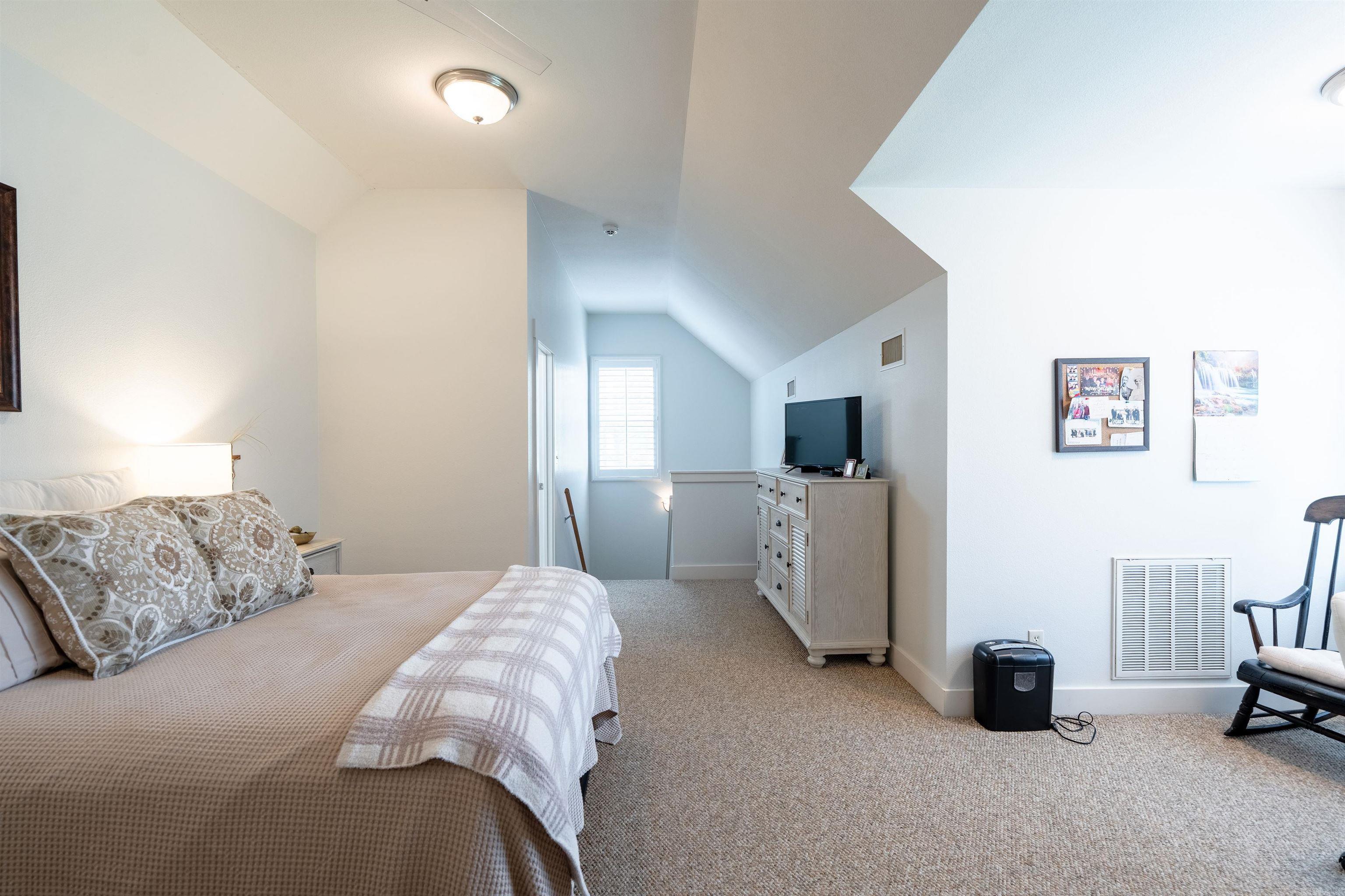 BRIGHTON POINTE - Residential