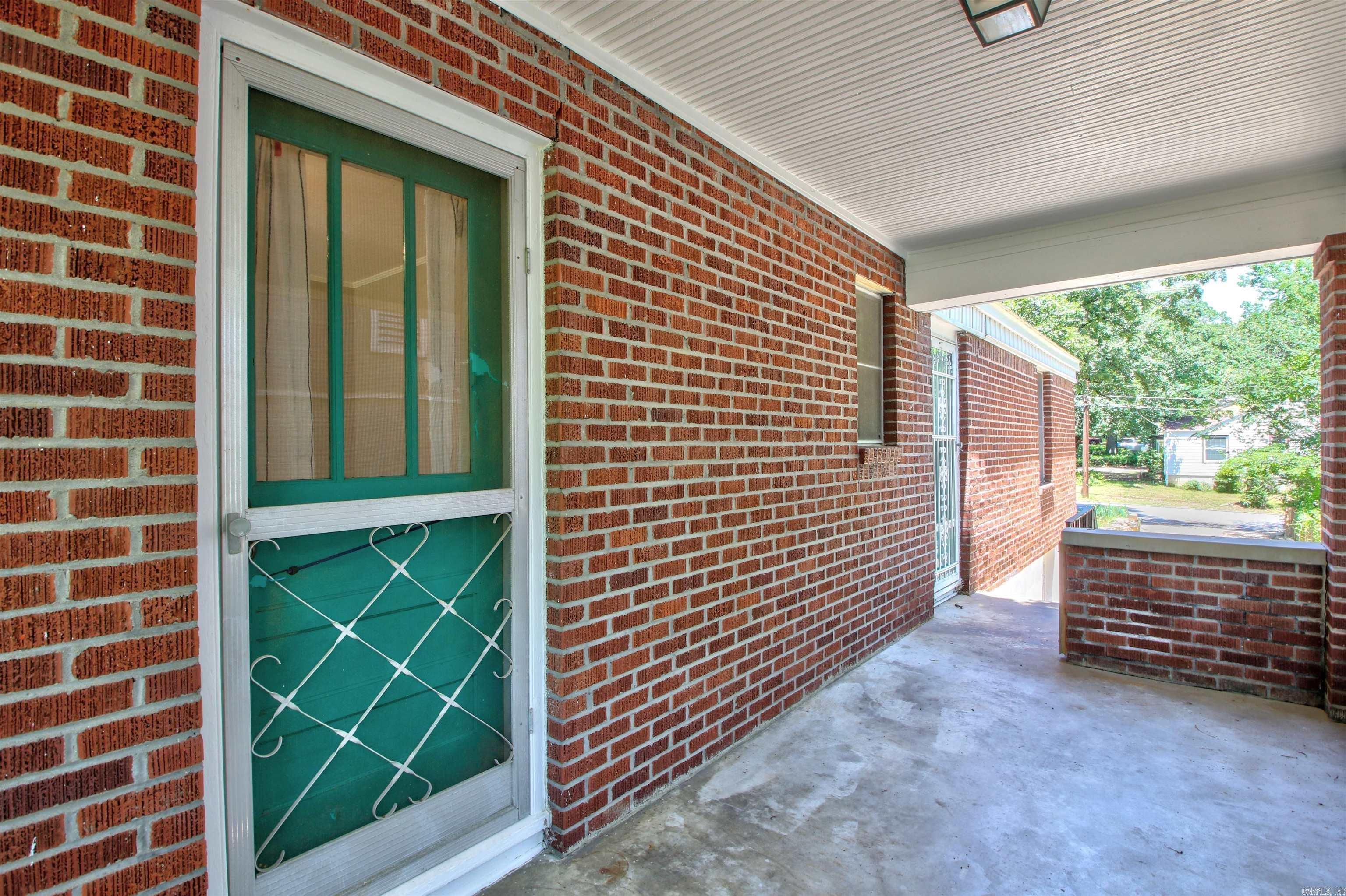 Crest View - Residential Lease