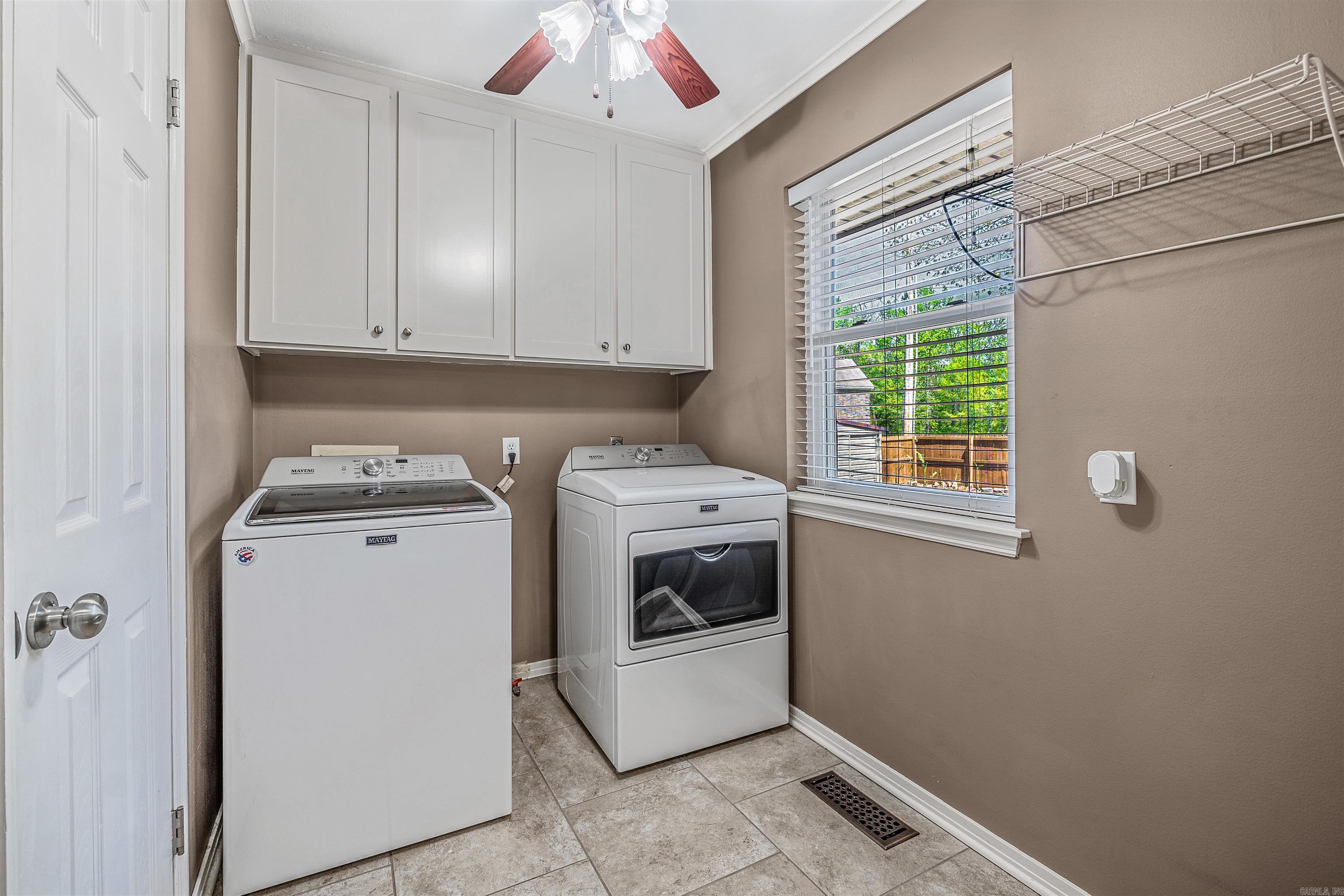 EAST MEADOW - Residential