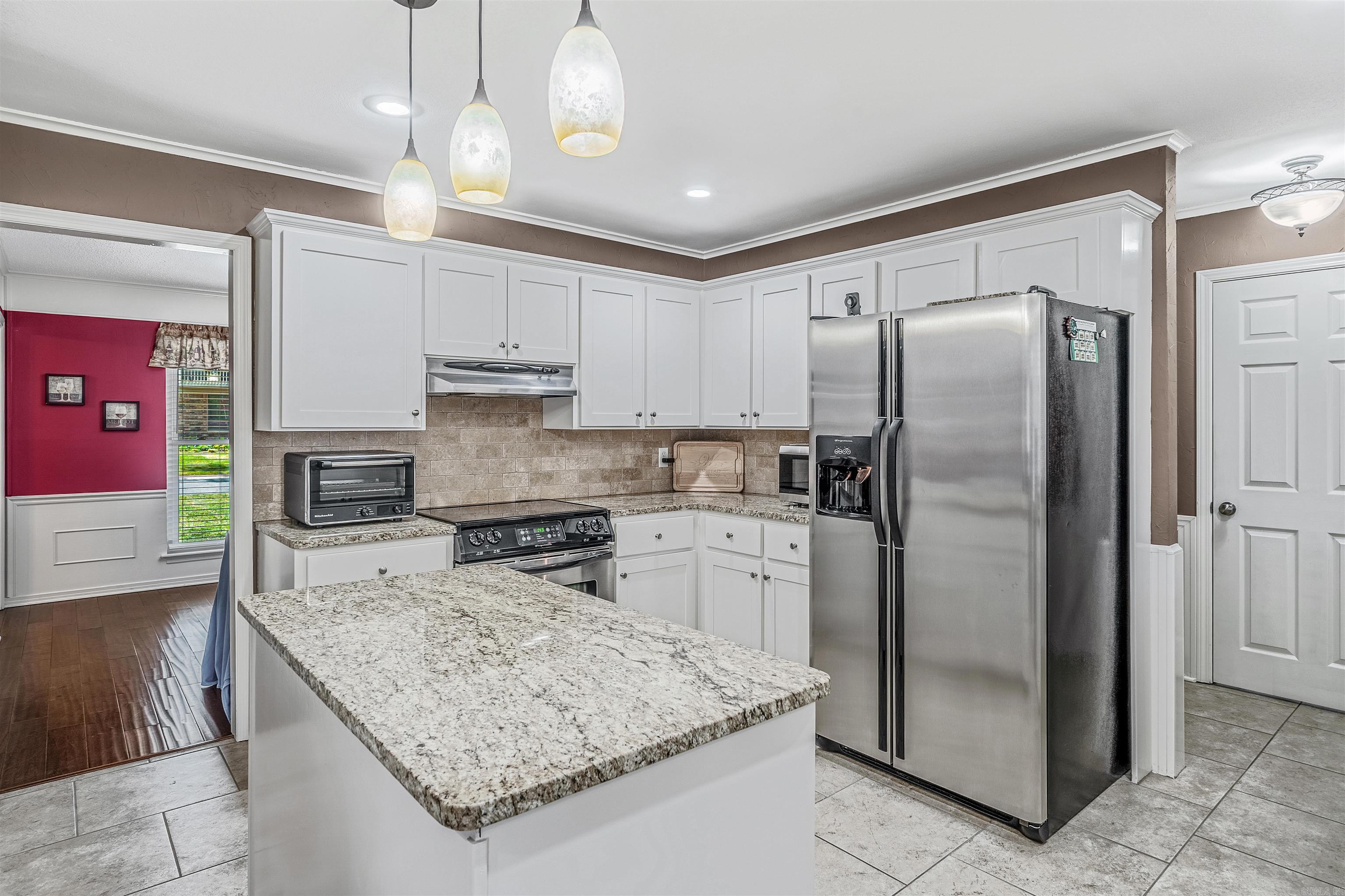 EAST MEADOW - Residential